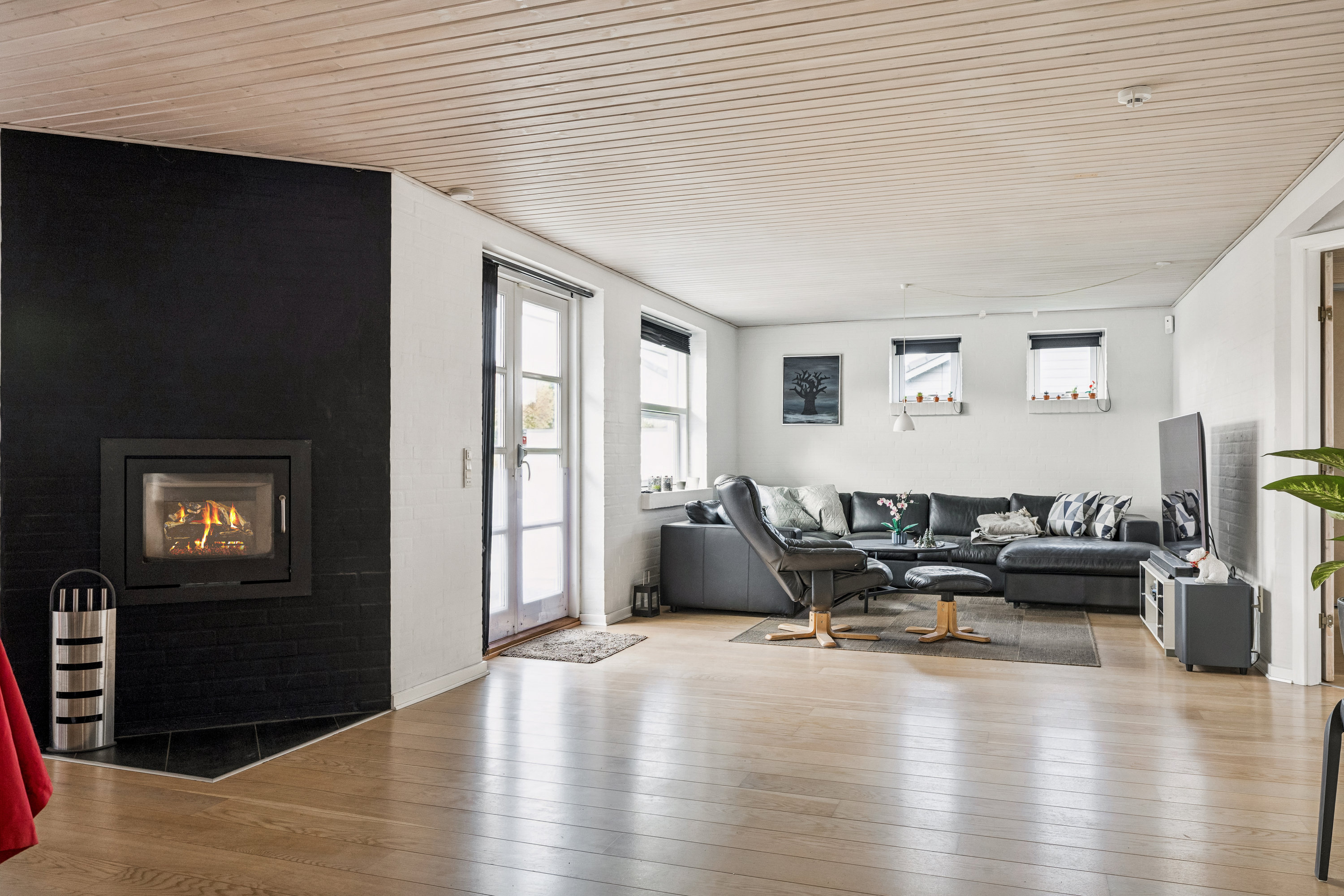 Fremhævet stue billede i fuldskærmstilstand. Billede af Hjertegræsvej 22, Slukefter, 5210 Odense NV