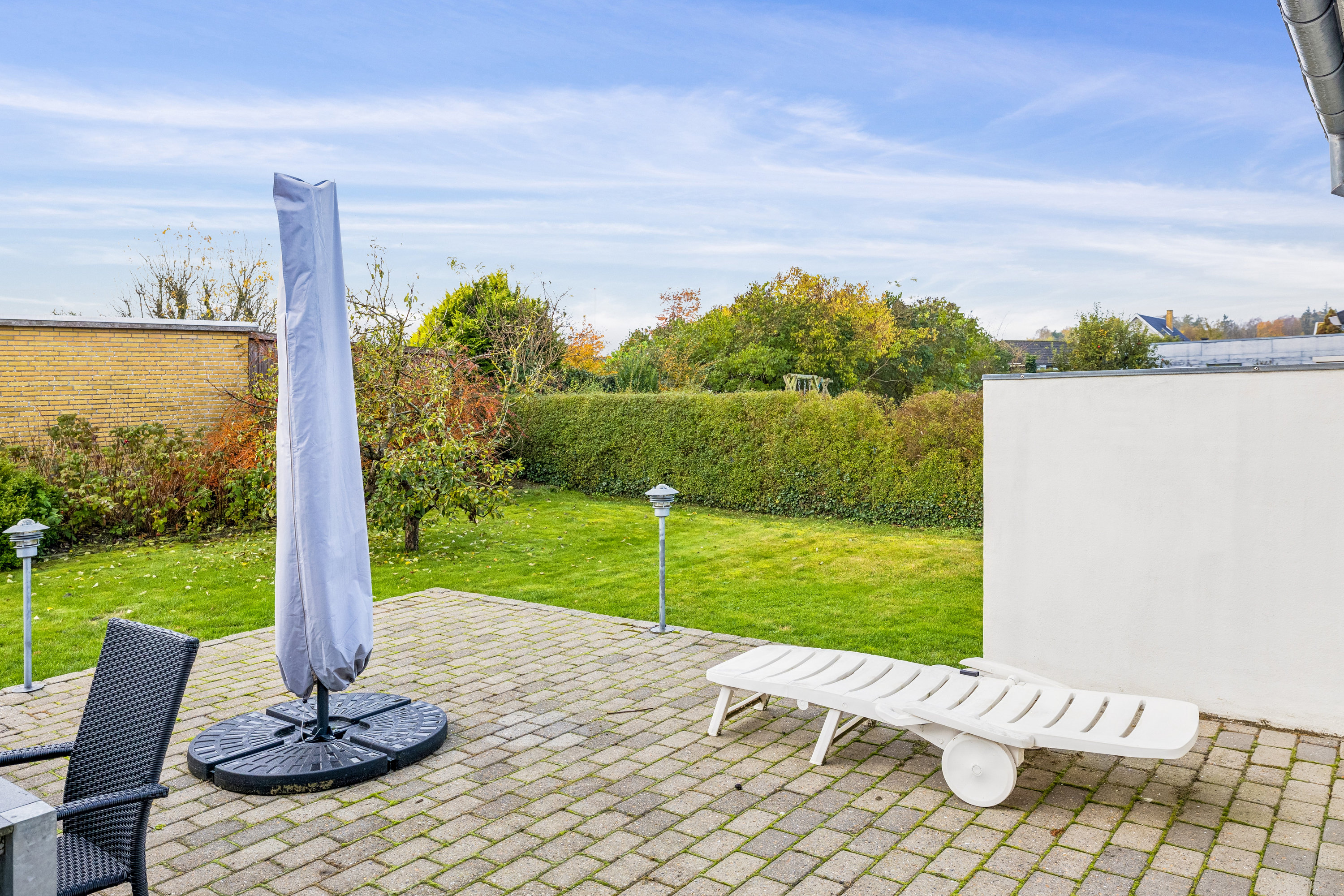 Fremhævet terrasse billede i fuldskærmstilstand. Billede af Hjertegræsvej 22, Slukefter, 5210 Odense NV