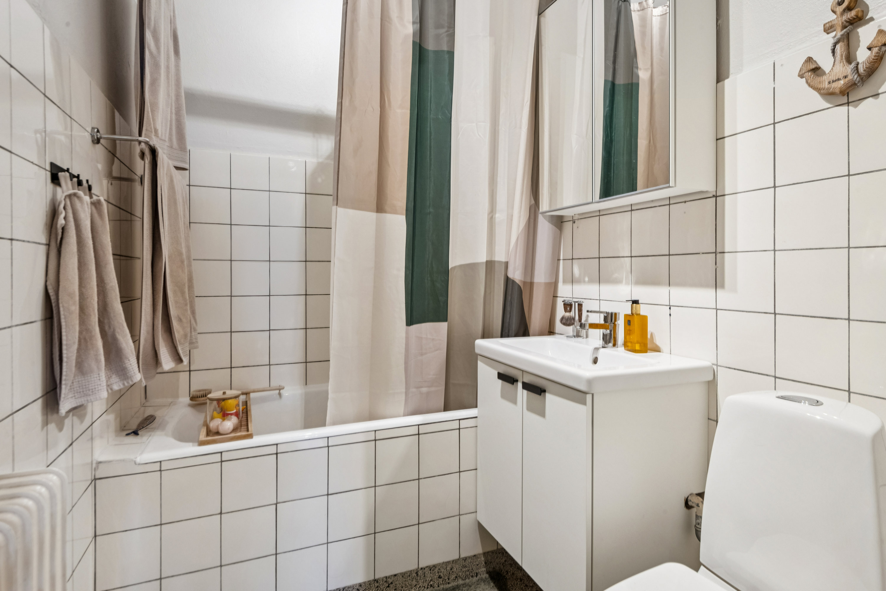 Fremhævet badeværelse billede i fuldskærmstilstand. Billede af Hobrovej 58, 3. tv., 9000 Aalborg