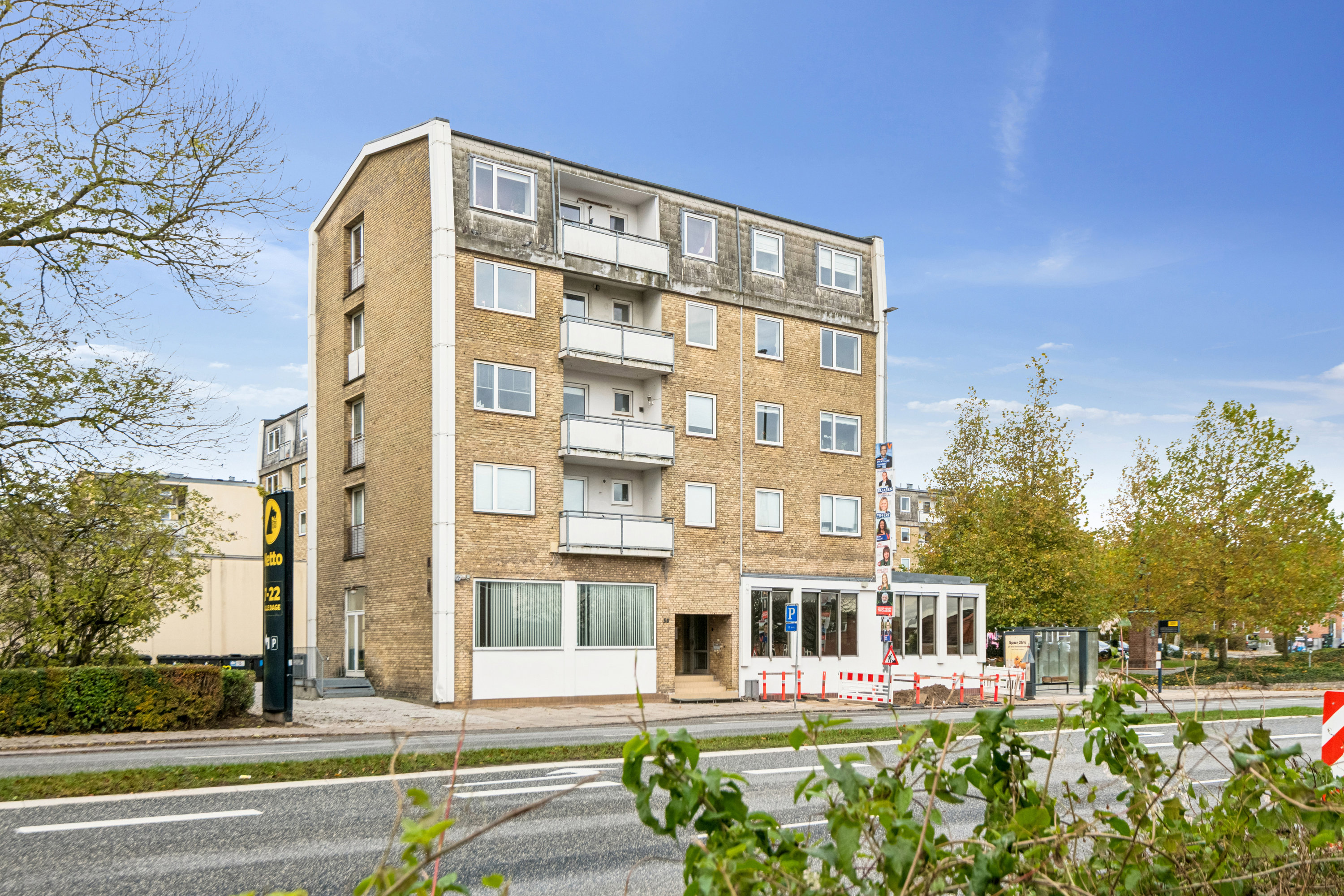 Fremhævet andet billede i fuldskærmstilstand. Billede af Hobrovej 58, 3. tv., 9000 Aalborg