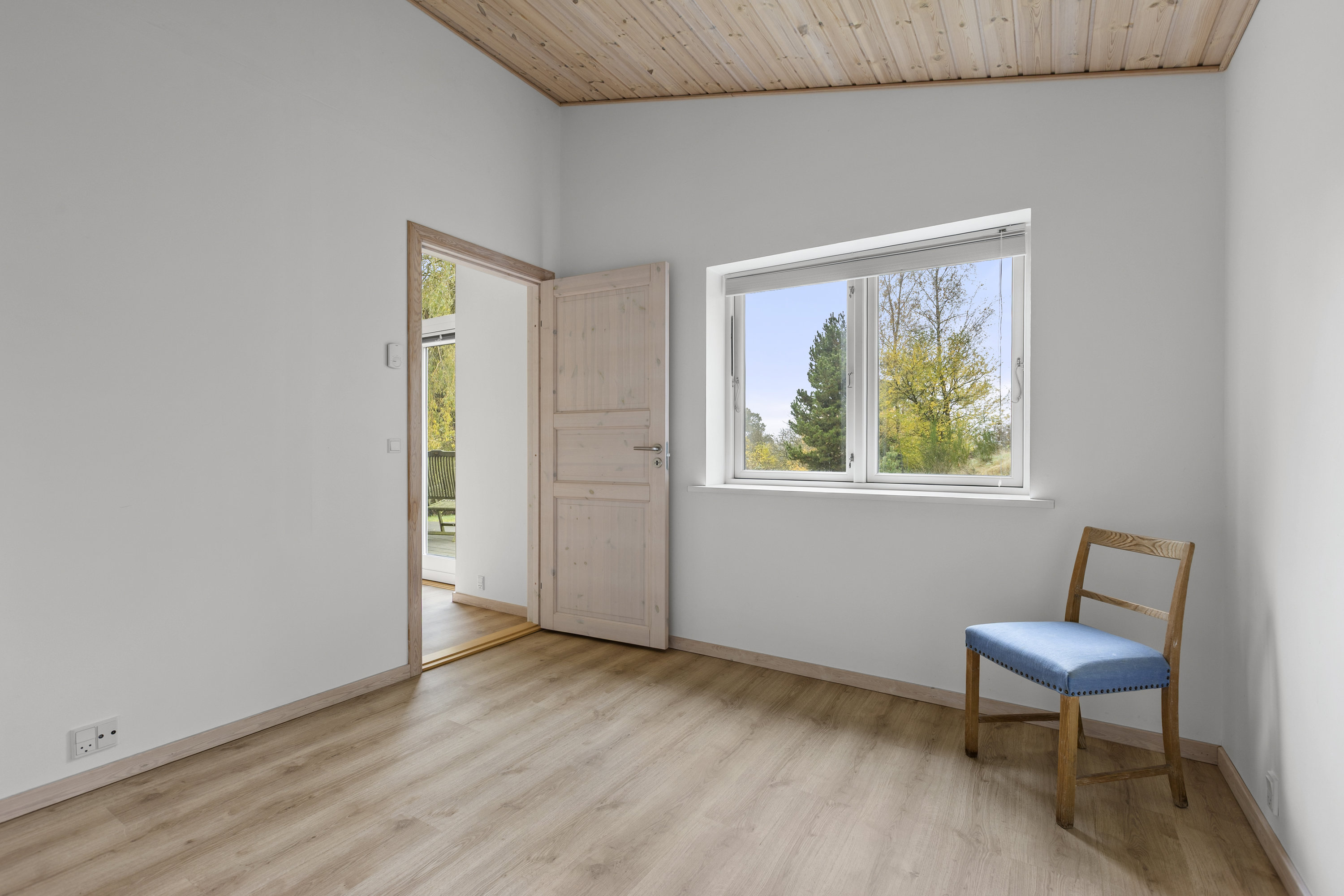 Fremhævet værelse billede i fuldskærmstilstand. Billede af Lille Dalbyvej 33, 4140 Borup