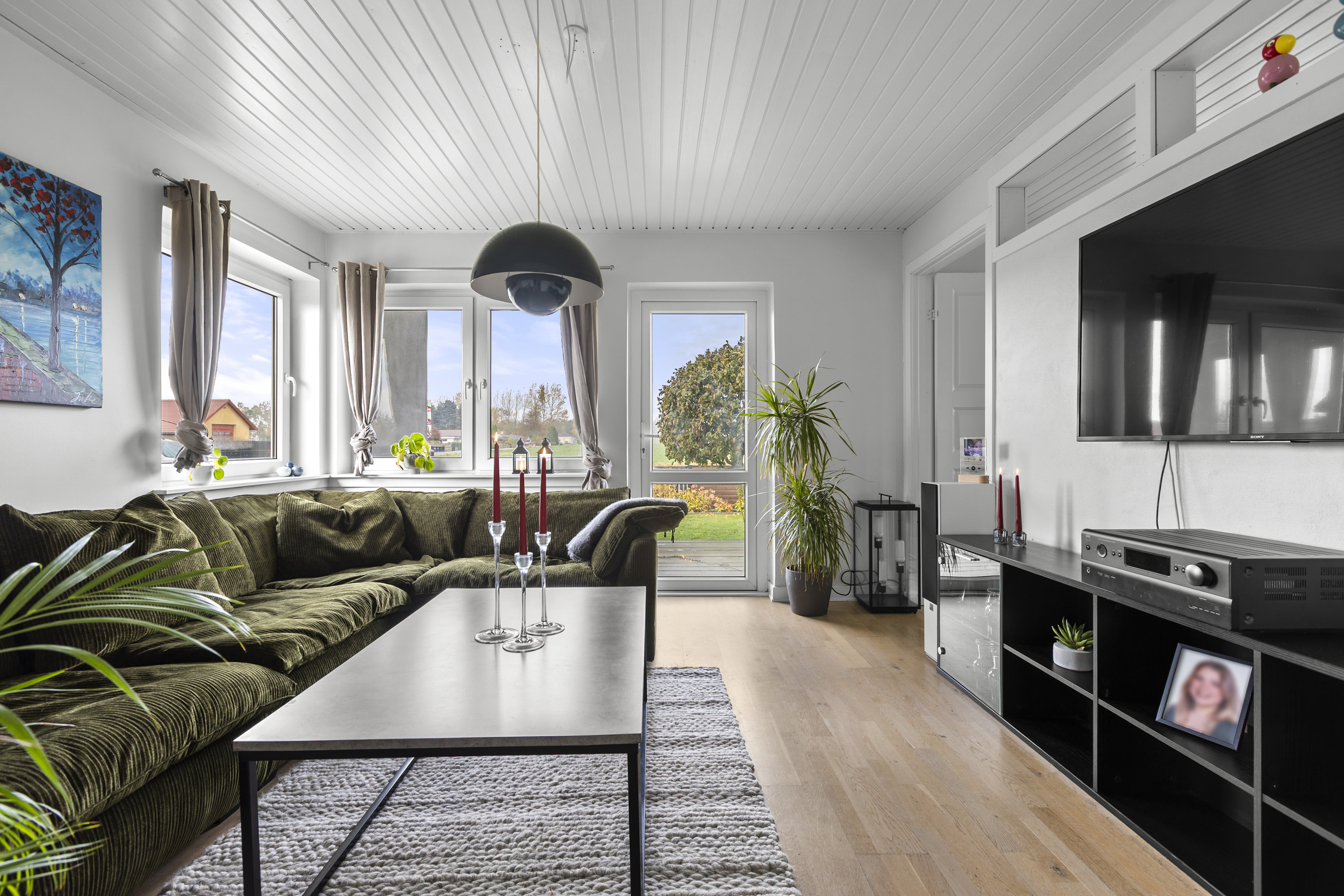 Fremhævet stue billede i fuldskærmstilstand. Billede af Roskildevej 410, Ortved, 4100 Ringsted