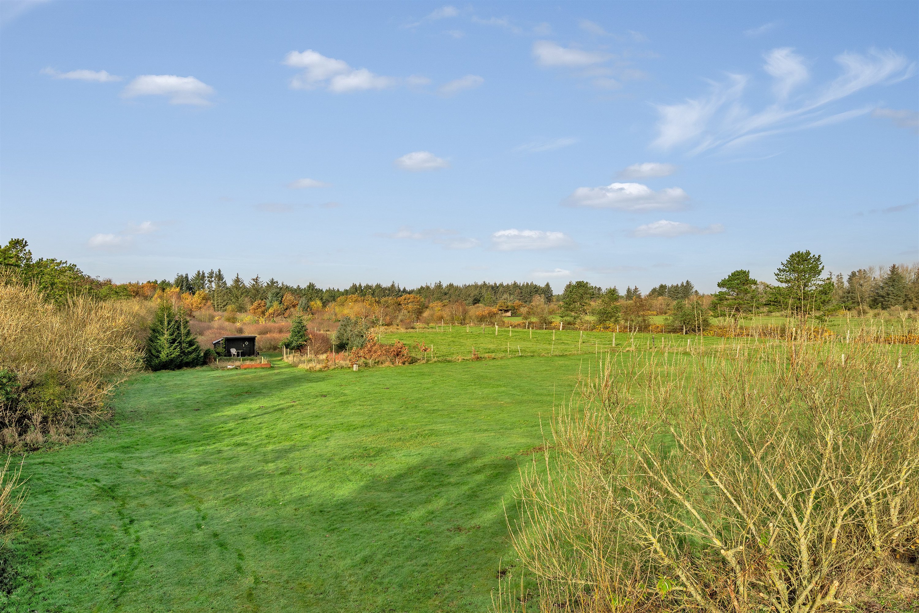 Fremhævet ejendommen billede i fuldskærmstilstand. Billede af Gravensbjergvej 2, Lønne, 6830 Nørre Nebel