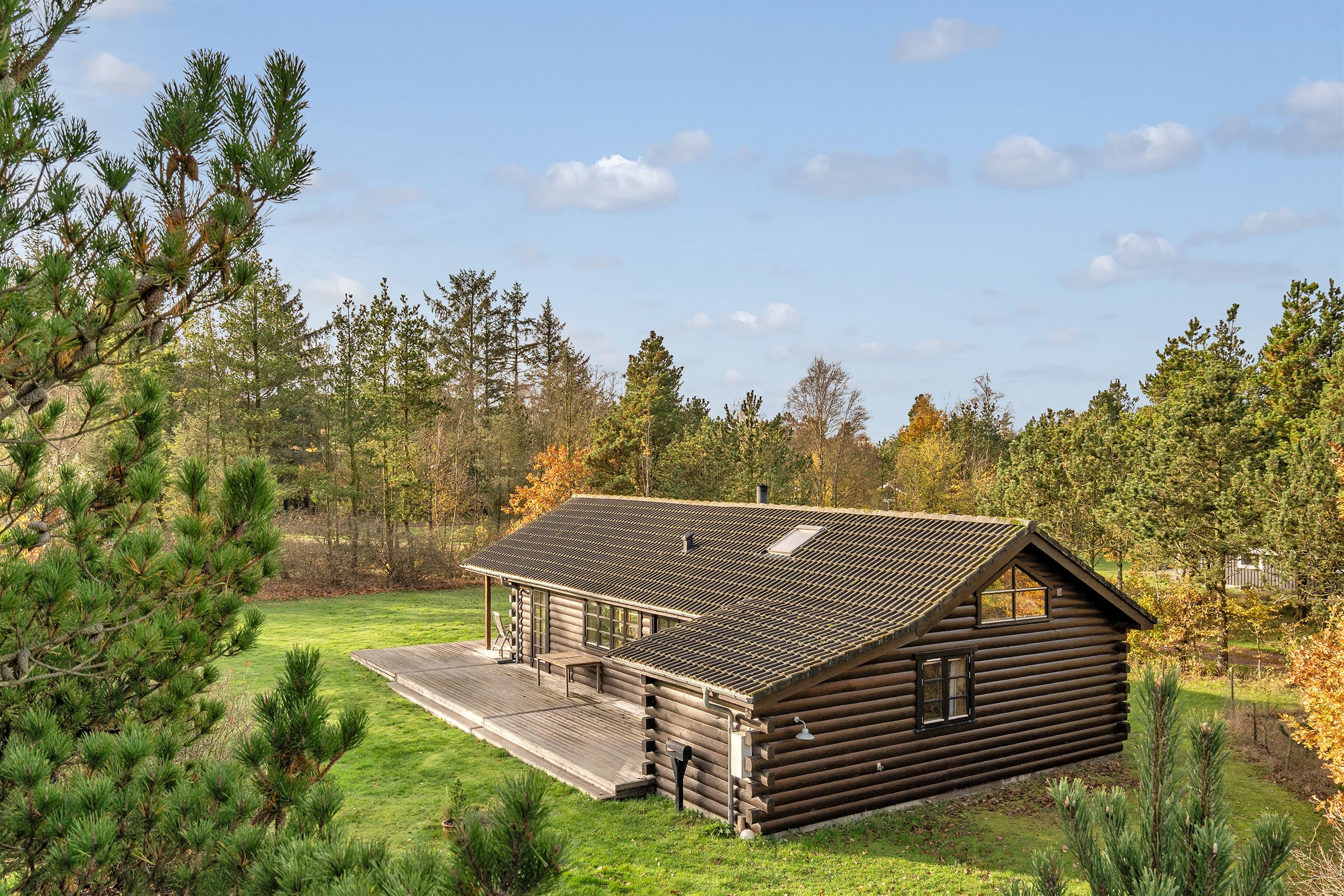 Fremhævet ejendommen billede i fuldskærmstilstand. Billede af Gravensbjergvej 2, Lønne, 6830 Nørre Nebel