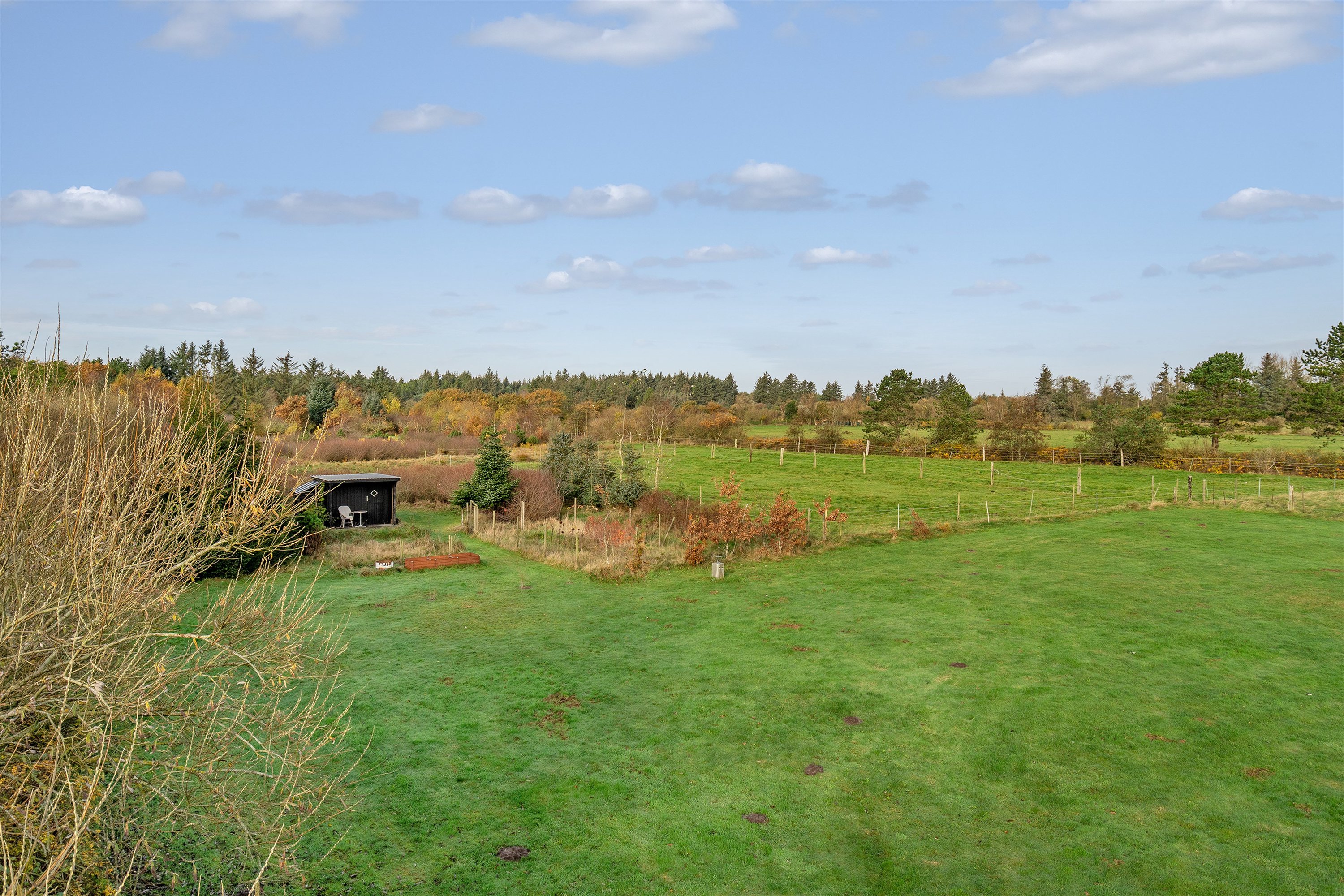 Fremhævet ejendommen billede i fuldskærmstilstand. Billede af Gravensbjergvej 2, Lønne, 6830 Nørre Nebel