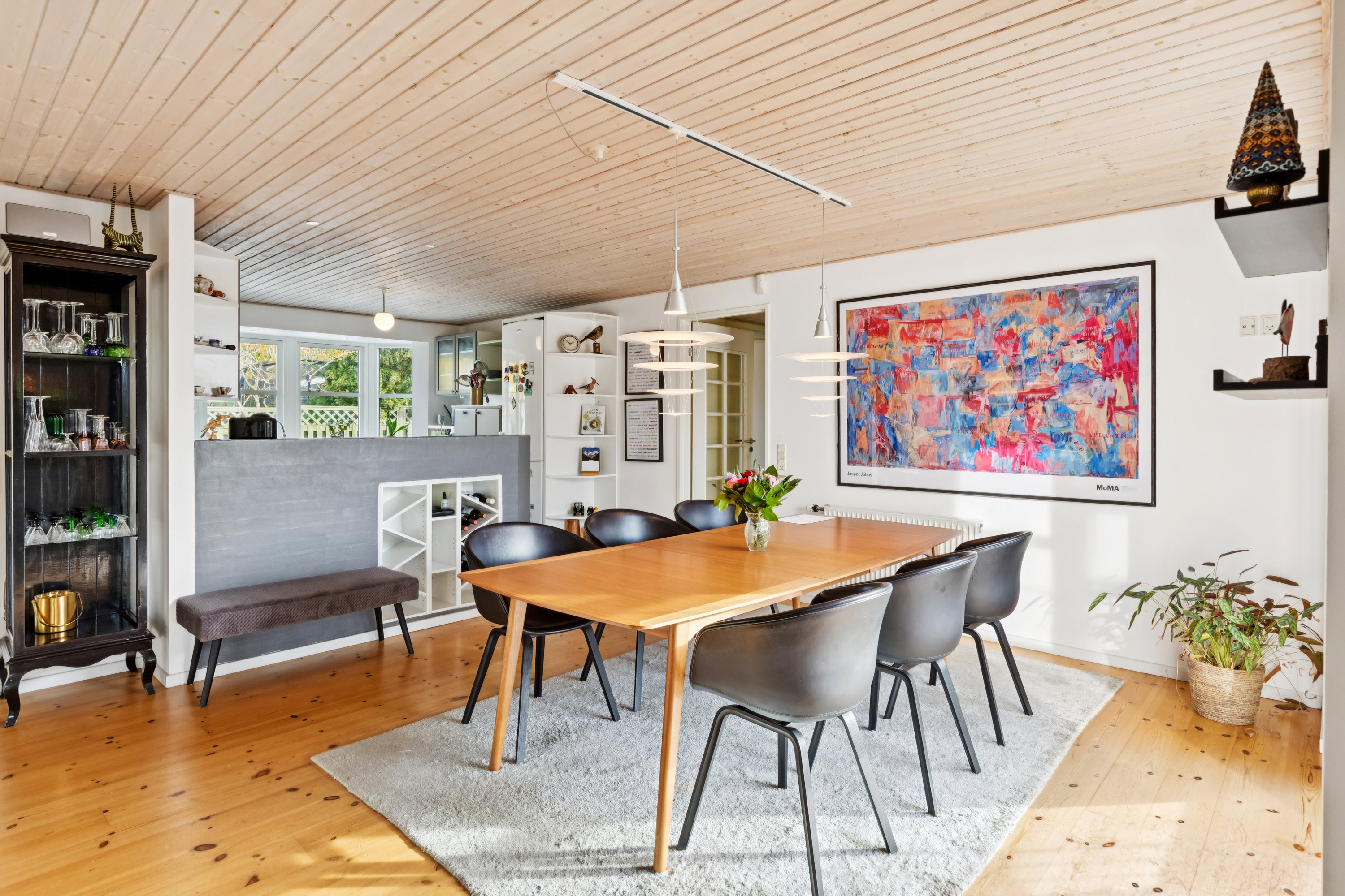 Fremhævet stue billede i fuldskærmstilstand. Billede af Kagsåvej 29, 2860 Søborg