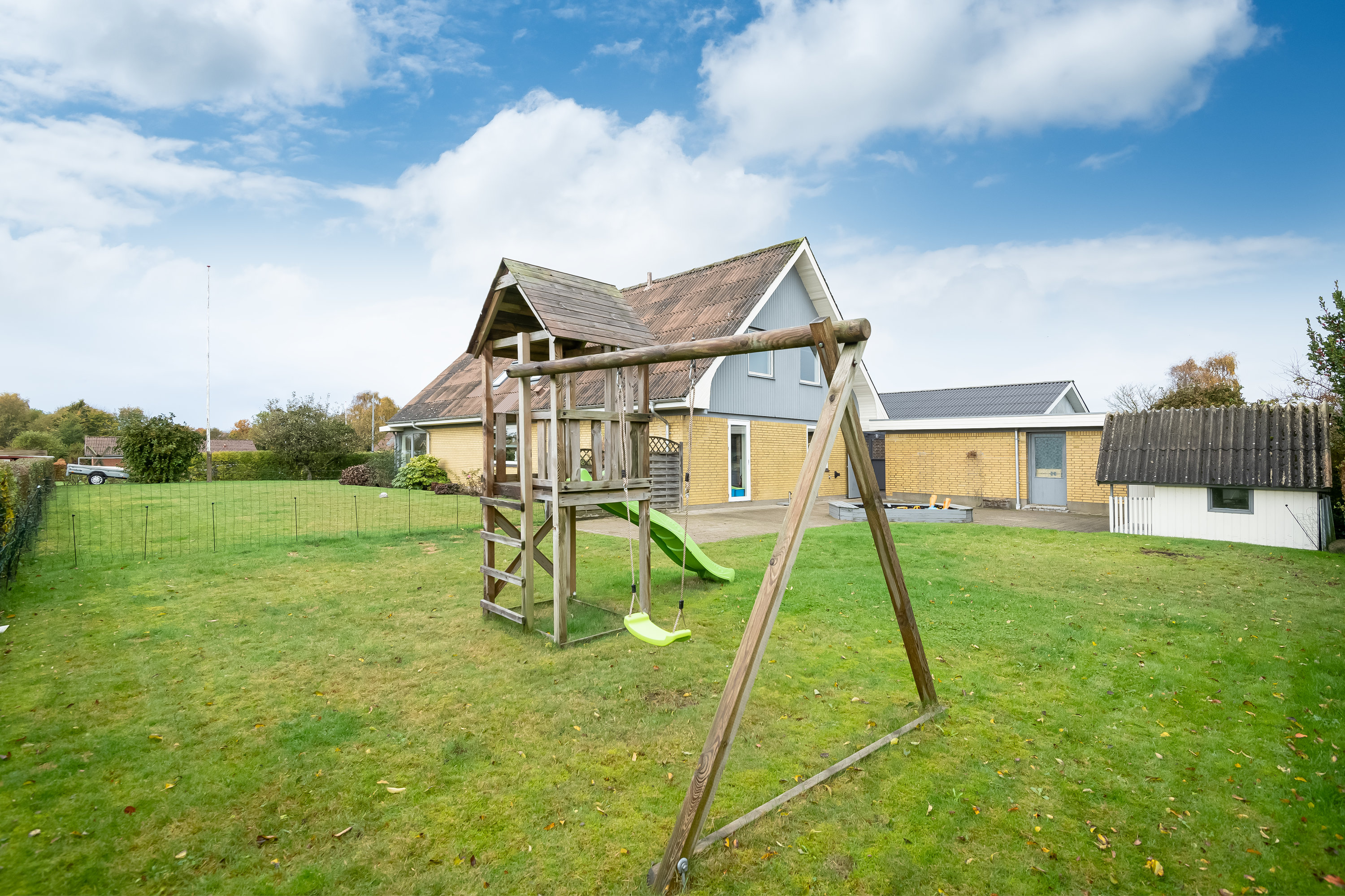 Fremhævet  billede i fuldskærmstilstand. Billede af Højlundsvej 18, 9750 Østervrå