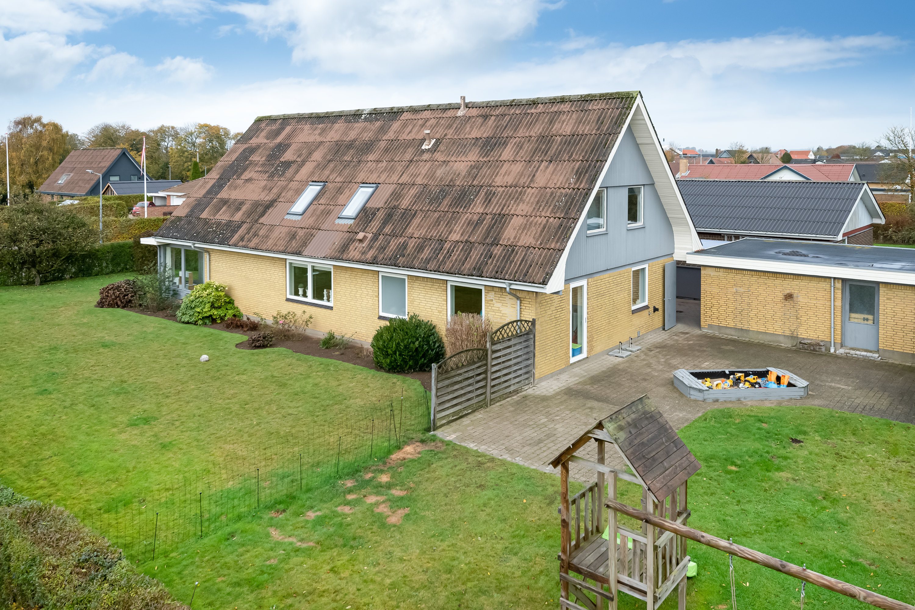 Miniaturebillede 1: . Billede af Højlundsvej 18, 9750 Østervrå