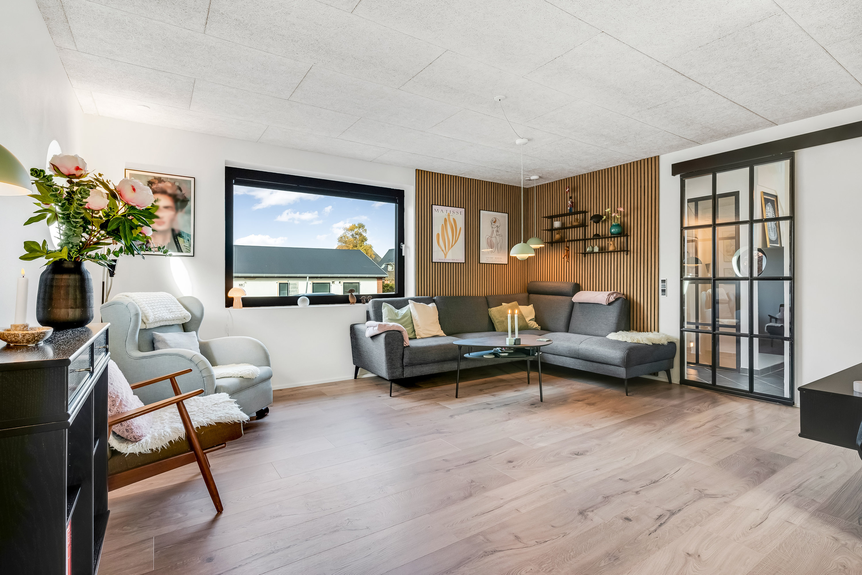 Fremhævet stue billede i fuldskærmstilstand. Billede af Skivevej 58, 7500 Holstebro