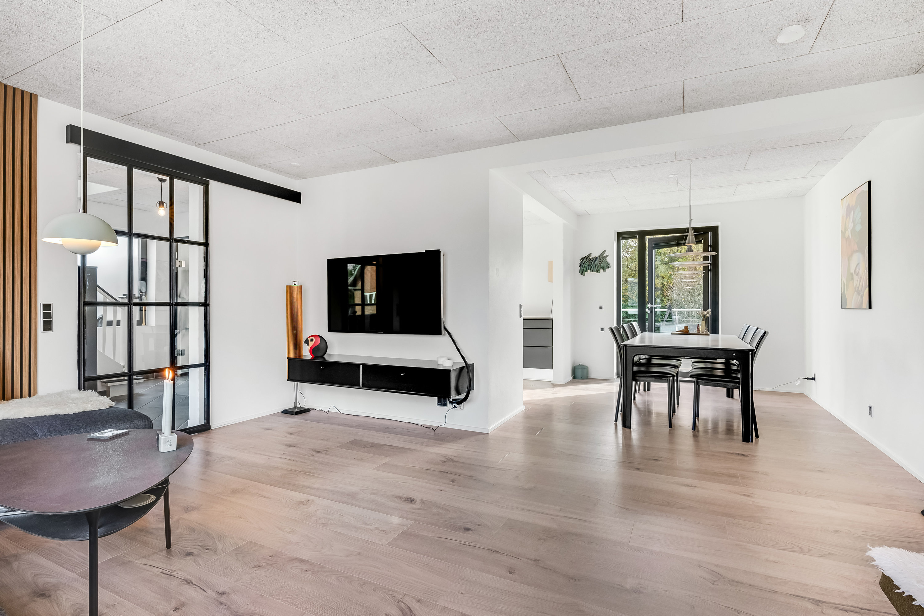 Fremhævet stue billede i fuldskærmstilstand. Billede af Skivevej 58, 7500 Holstebro