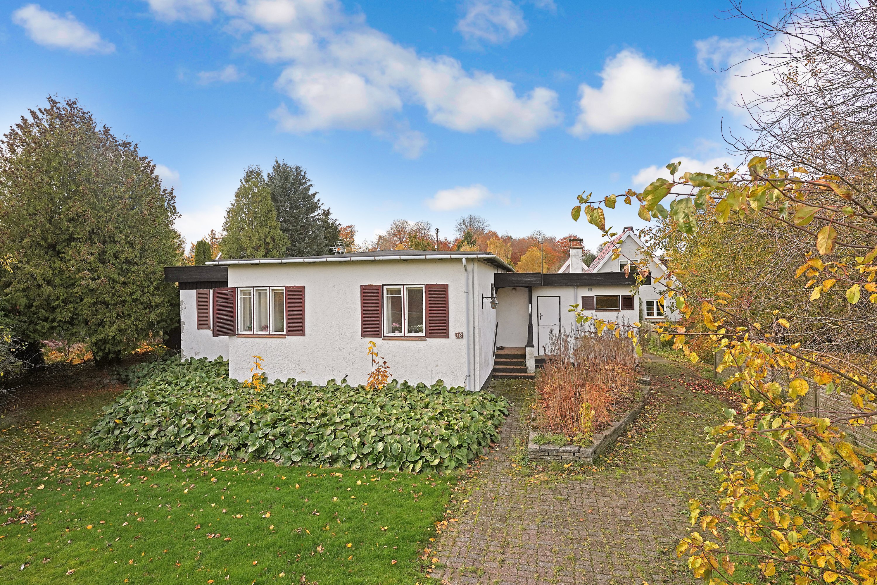 Fremhævet ejendommen billede i fuldskærmstilstand. Billede af Solv&#230;nget 18, 3480 Fredensborg