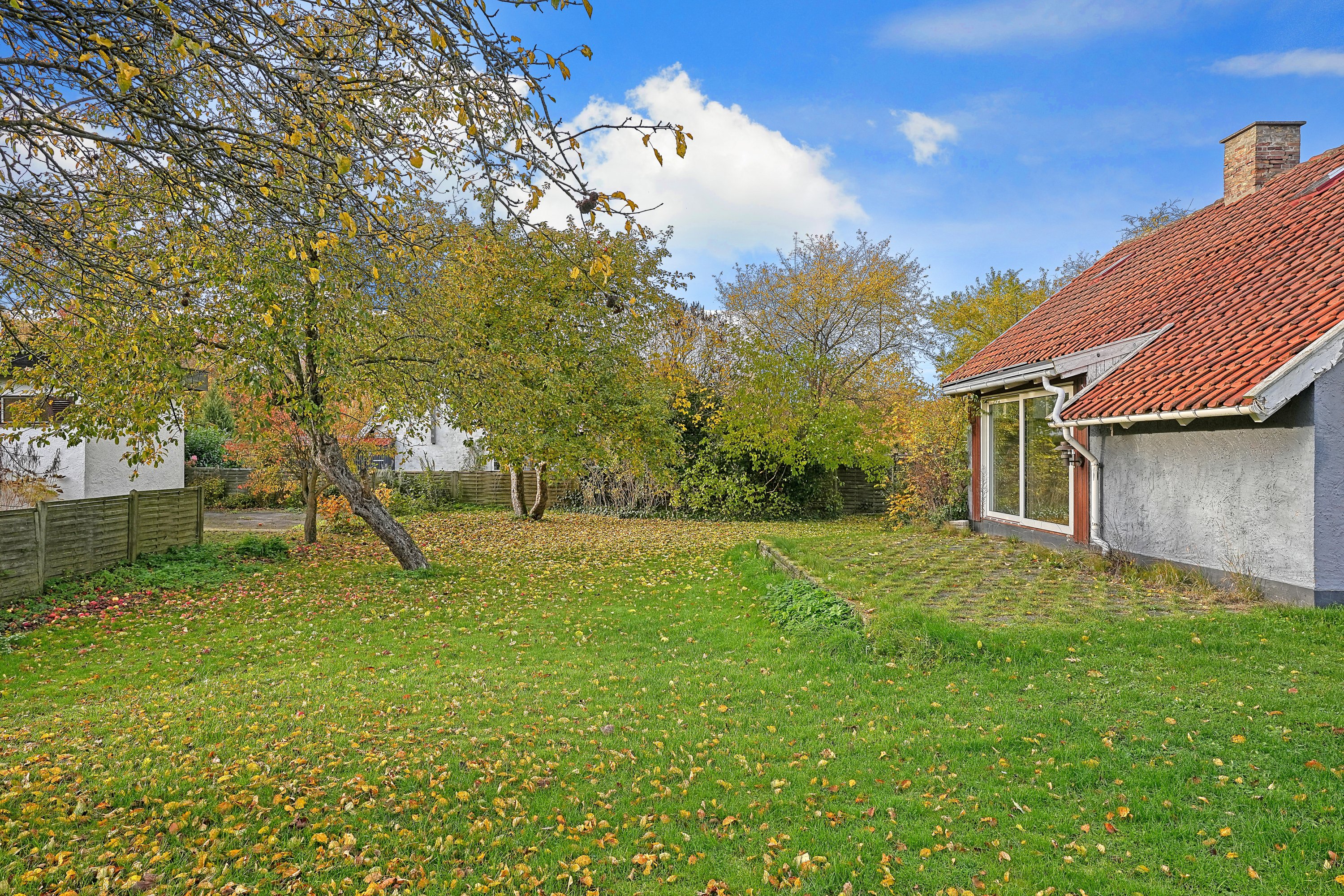 Fremhævet have billede i fuldskærmstilstand. Billede af Solv&#230;nget 16, 3480 Fredensborg