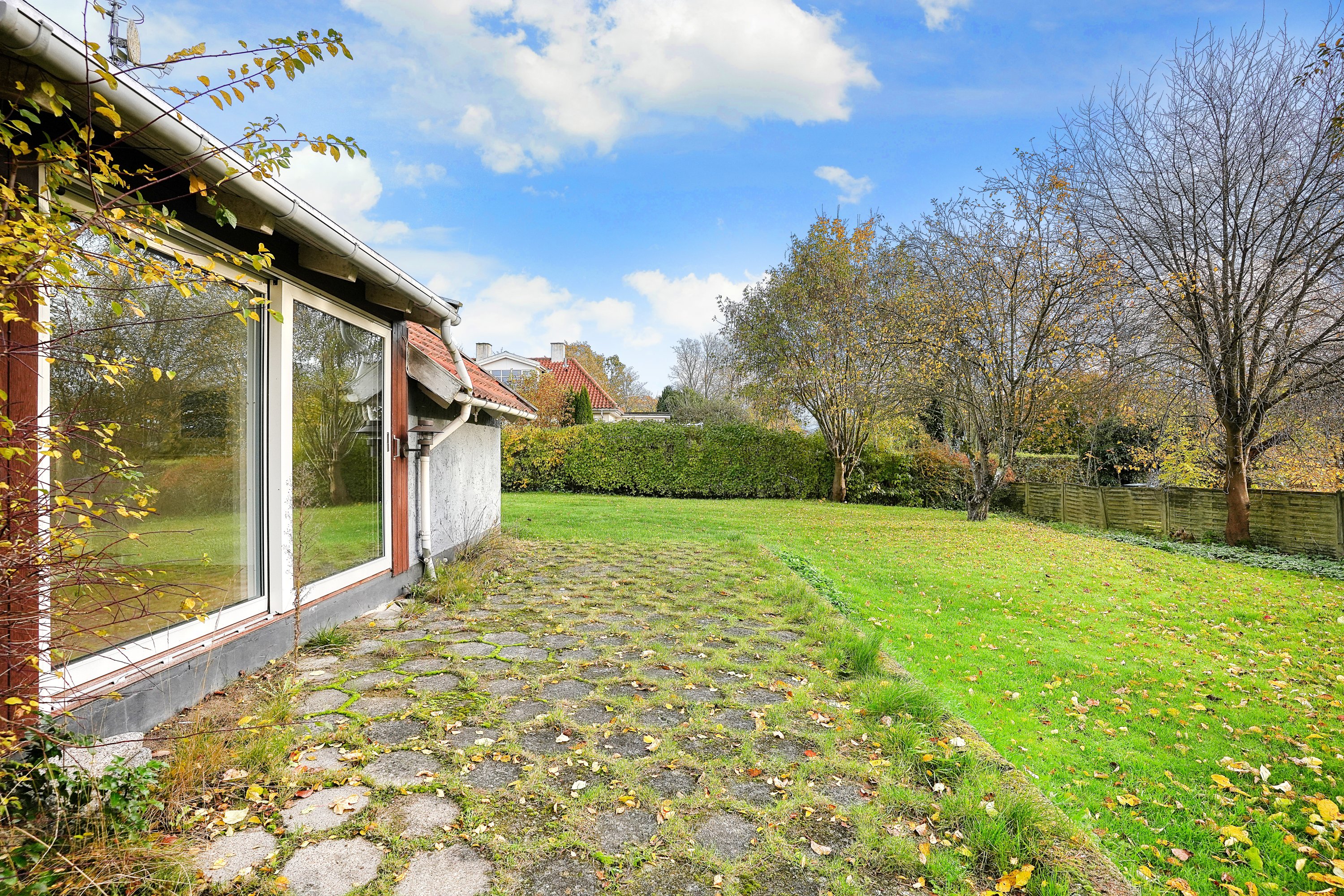 Fremhævet have billede i fuldskærmstilstand. Billede af Solv&#230;nget 16, 3480 Fredensborg