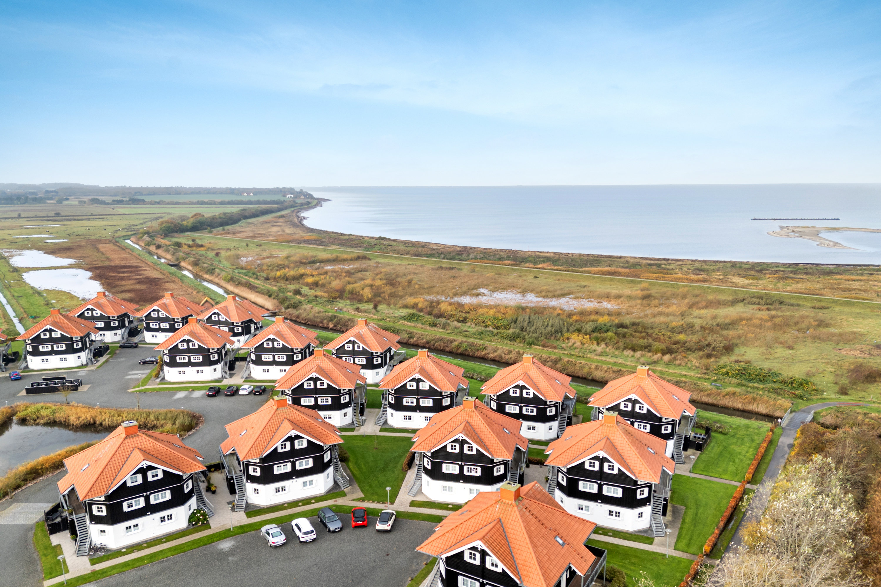 Fremhævet luftfoto billede i fuldskærmstilstand. Billede af Vestre Engvej 114, 1. th., 5400 Bogense