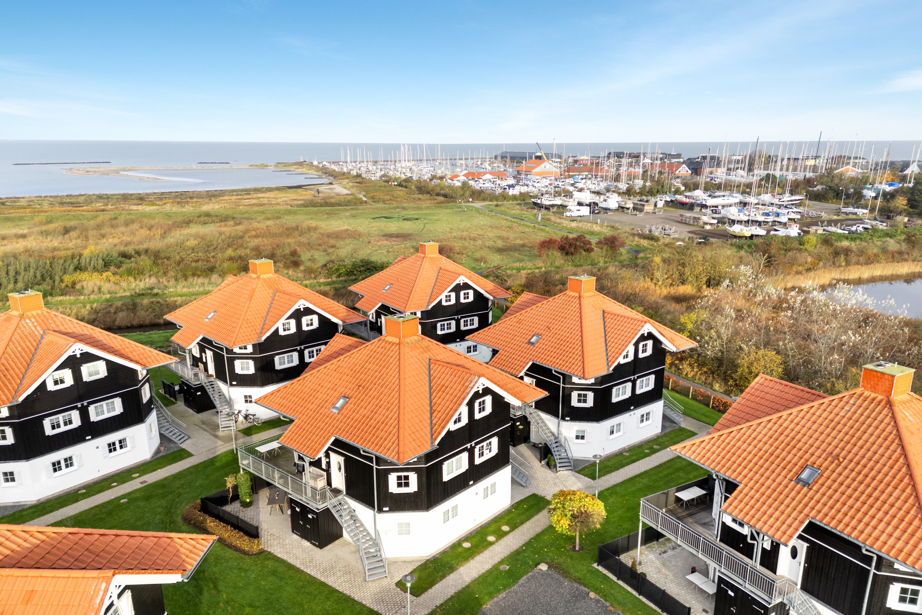 Fremhævet andet billede i fuldskærmstilstand. Billede af Vestre Engvej 114, 1. th., 5400 Bogense