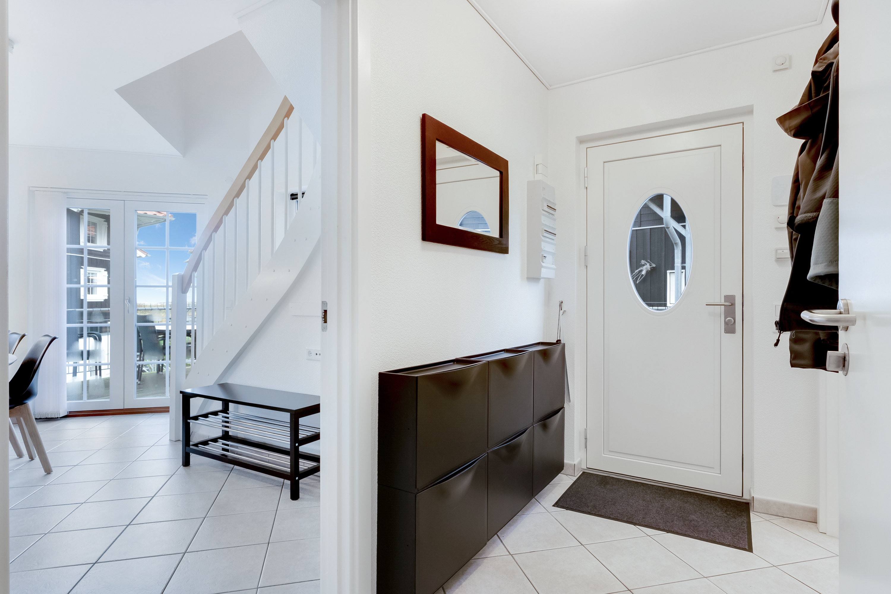 Fremhævet entré billede i fuldskærmstilstand. Billede af Vestre Engvej 114, 1. th., 5400 Bogense