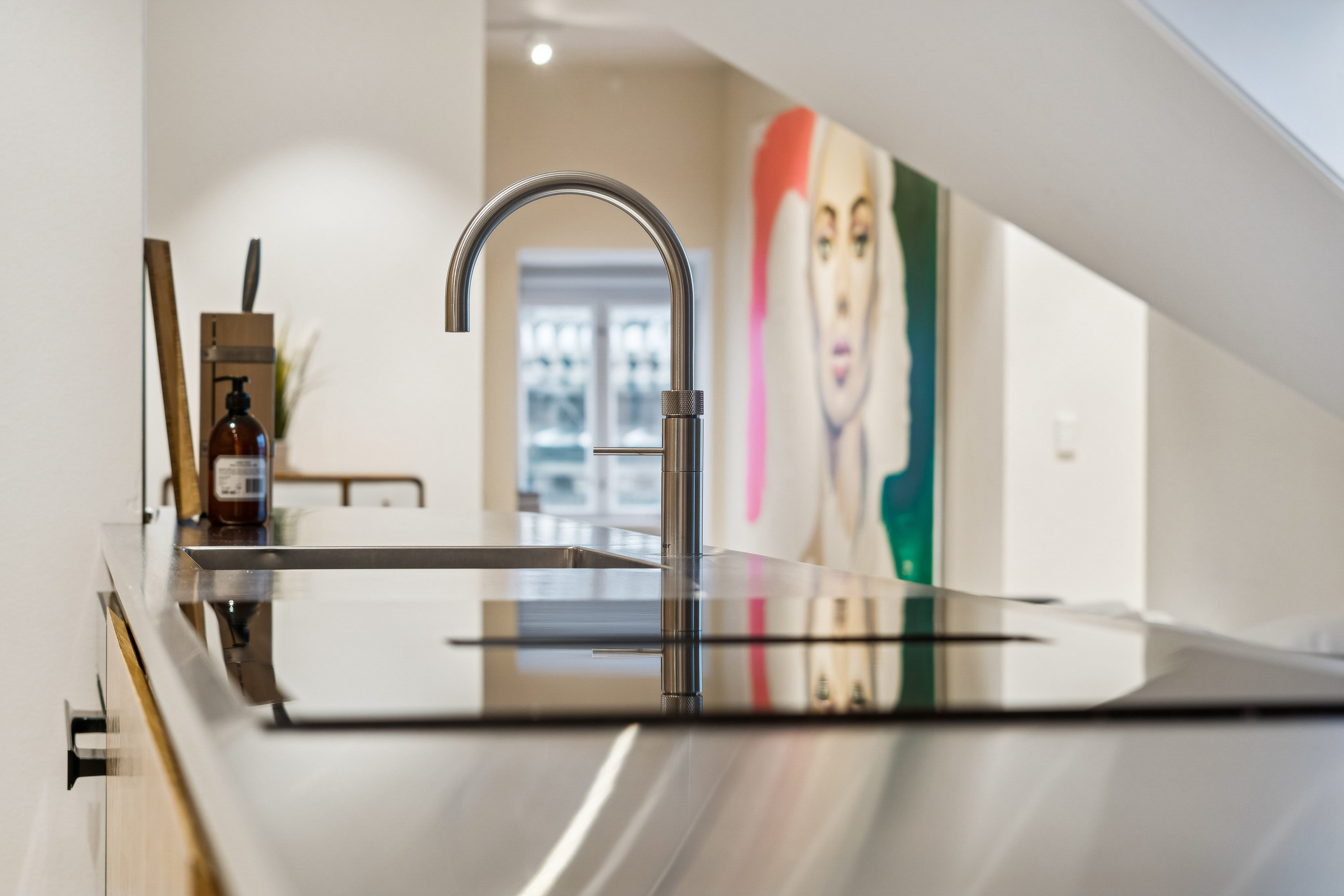 Fremhævet køkken billede i fuldskærmstilstand. Billede af Frederiksgade 9, 4. tv., 1265 København K