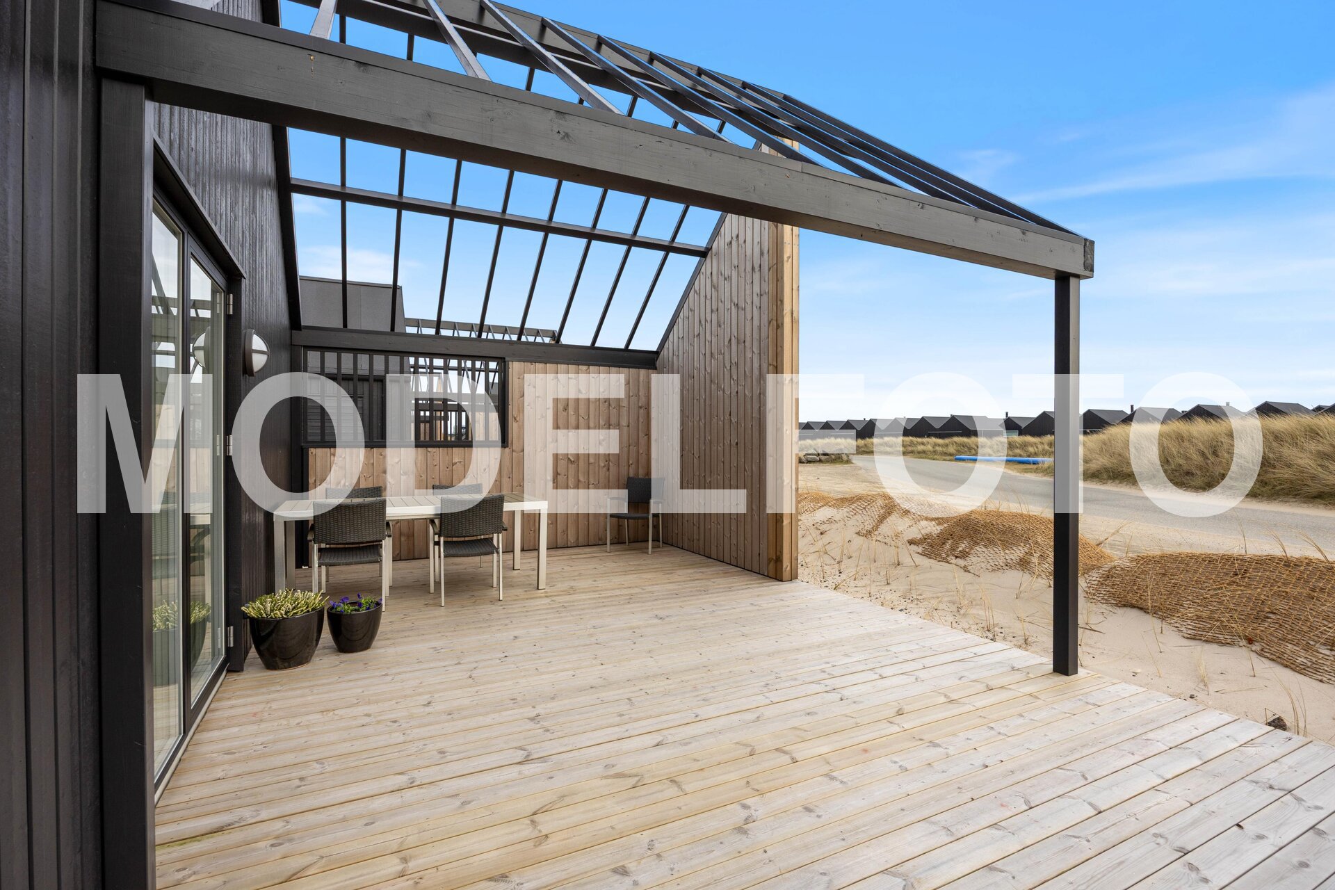 Fremhævet  billede i fuldskærmstilstand. Billede af Langsand 62 R, 6960 Hvide Sande