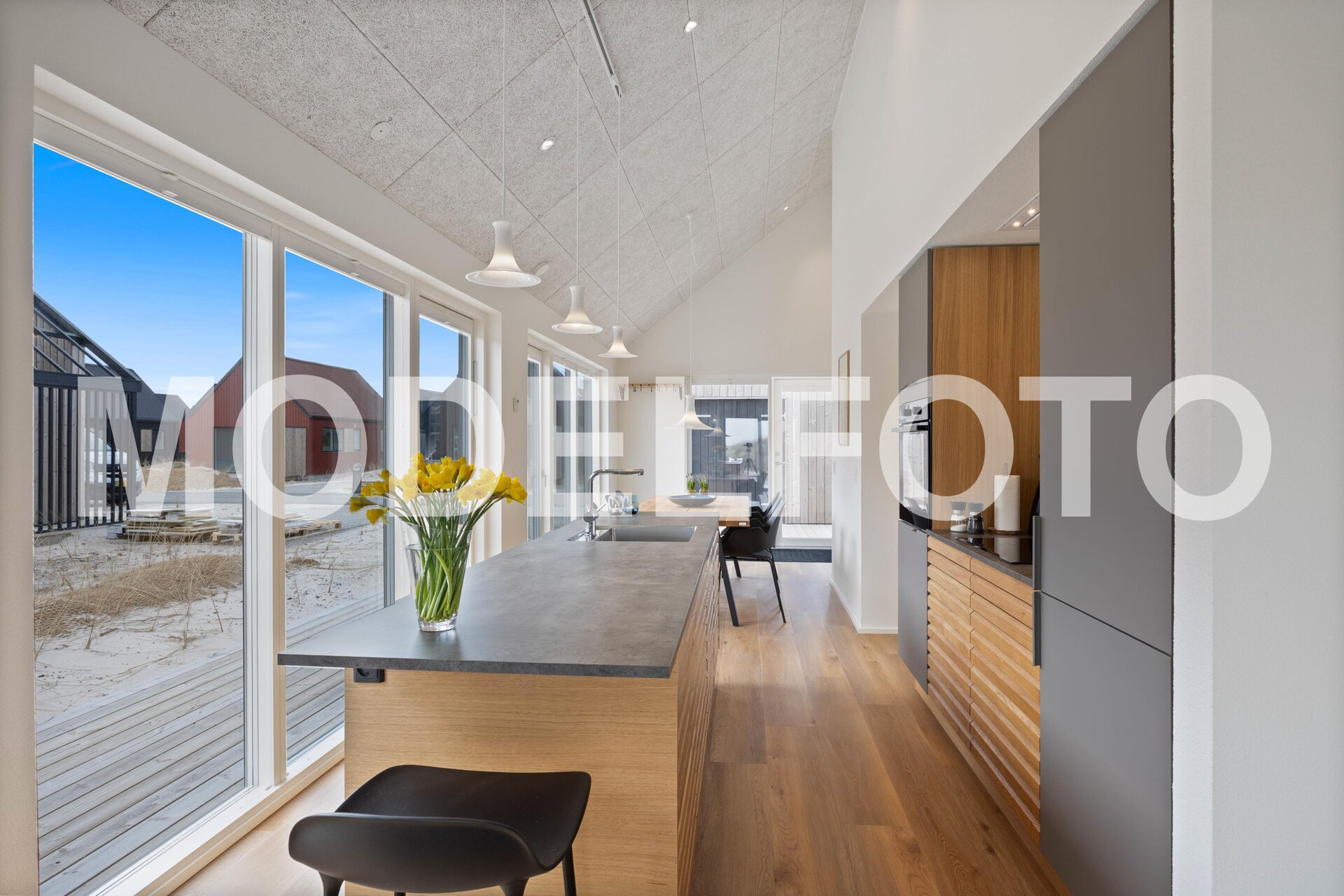 Fremhævet  billede i fuldskærmstilstand. Billede af Langsand 60, 6960 Hvide Sande