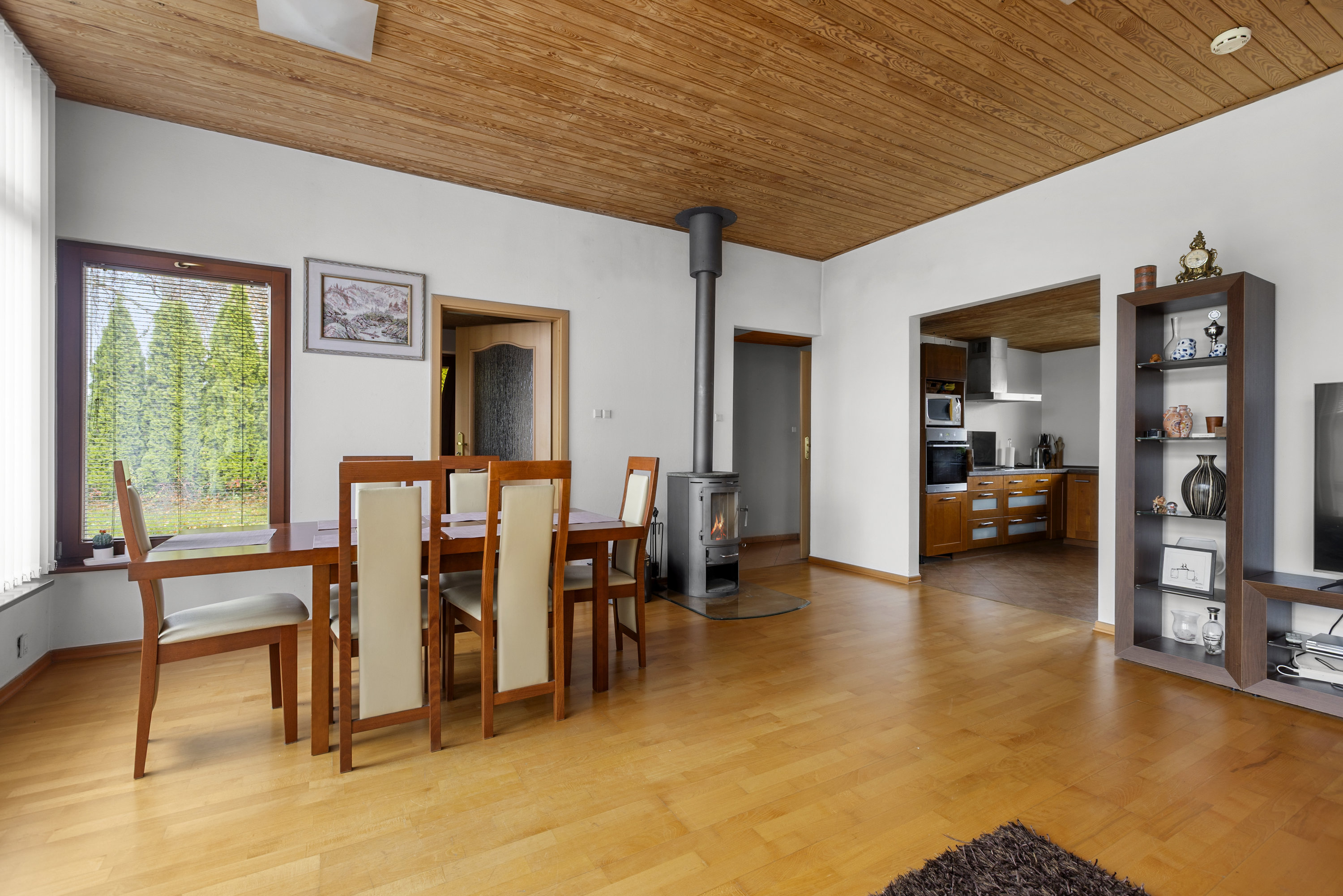 Fremhævet stue billede i fuldskærmstilstand. Billede af Harekærgårdsvej 29, Gershøj, 4070 Kirke Hyllinge