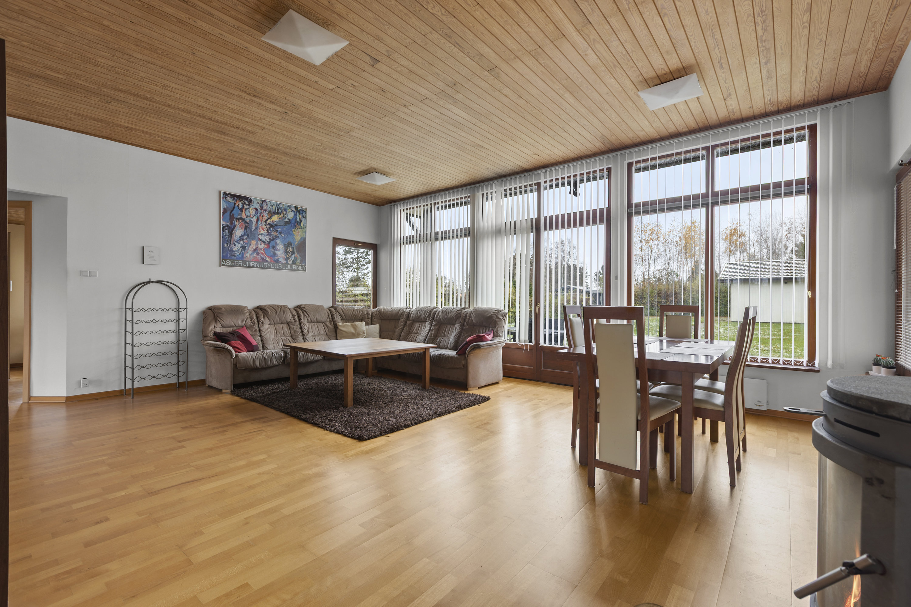 Fremhævet stue billede i fuldskærmstilstand. Billede af Harekærgårdsvej 29, Gershøj, 4070 Kirke Hyllinge