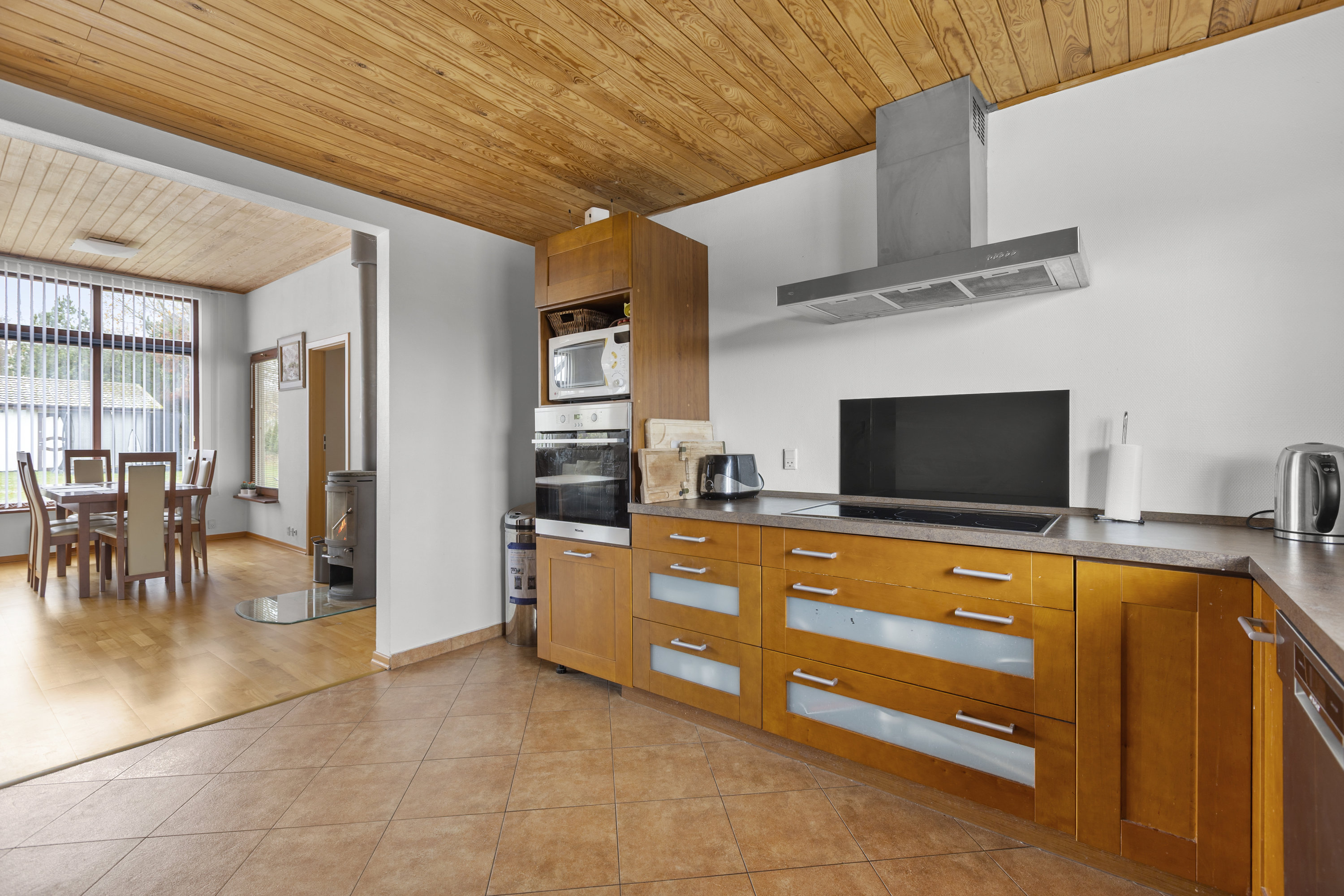 Fremhævet køkken billede i fuldskærmstilstand. Billede af Harekærgårdsvej 29, Gershøj, 4070 Kirke Hyllinge