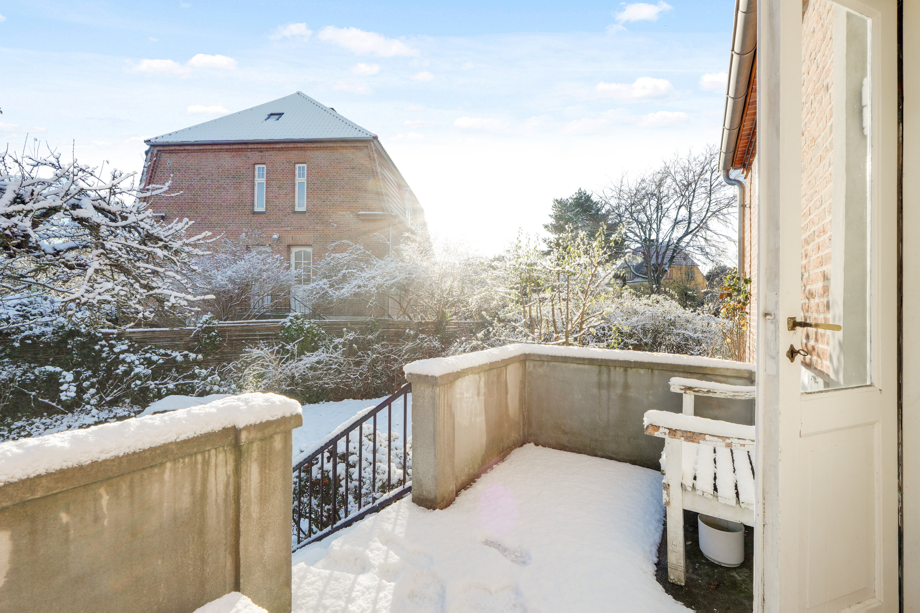 Fremhævet andet billede i fuldskærmstilstand. Billede af Viadukt Alle 14, 2900 Hellerup