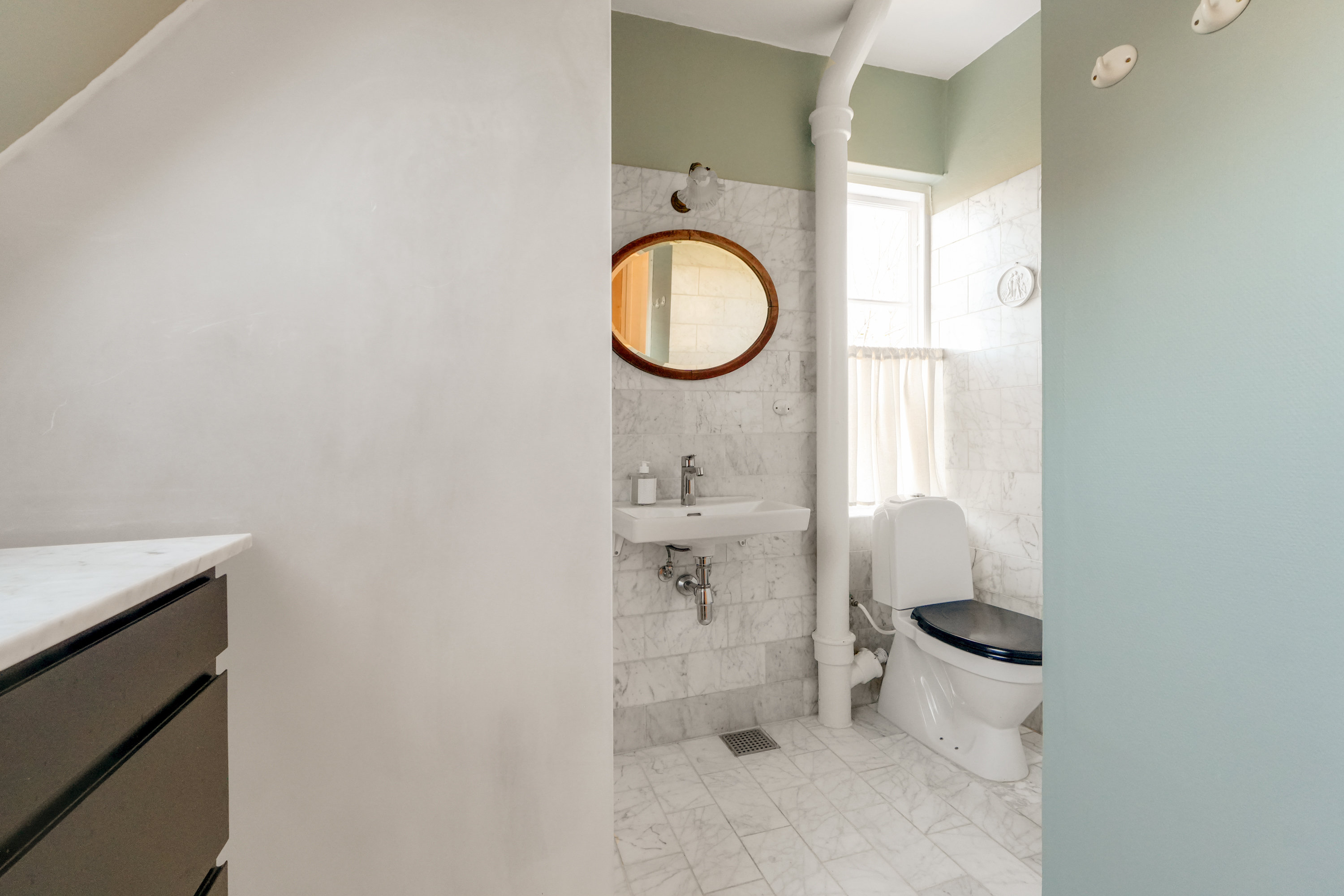 Fremhævet andet billede i fuldskærmstilstand. Billede af Viadukt Alle 14, 2900 Hellerup