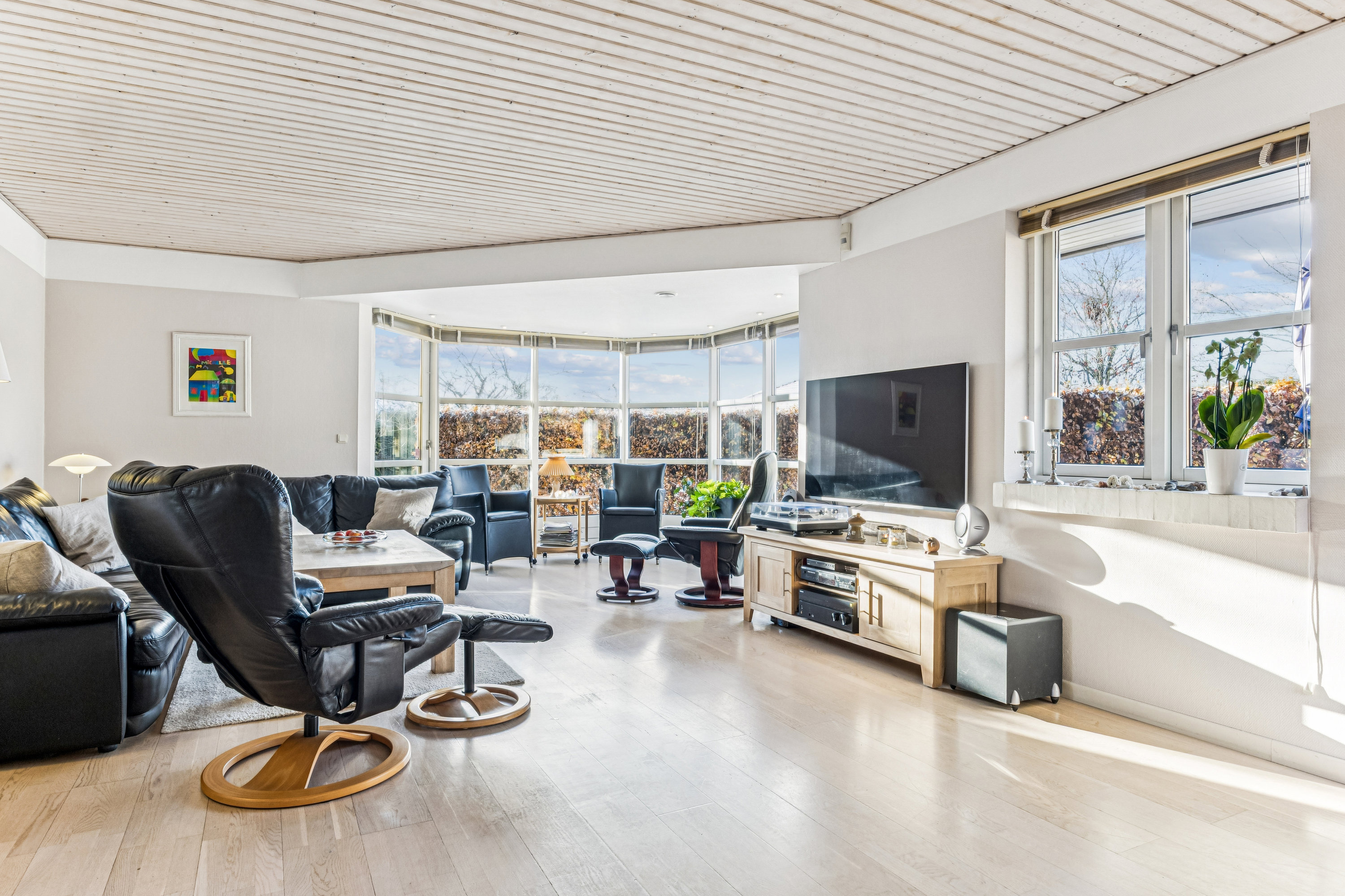 Fremhævet stue billede i fuldskærmstilstand. Billede af Enebærkrattet 9, Høje Taastrup, 2630 Taastrup