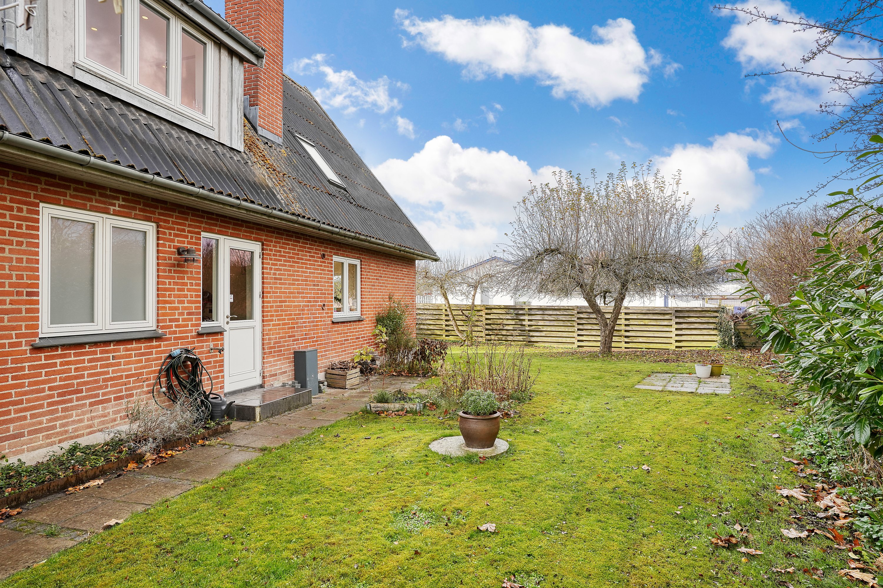 Fremhævet have billede i fuldskærmstilstand. Billede af Løngangsgade 42, 3400 Hillerød