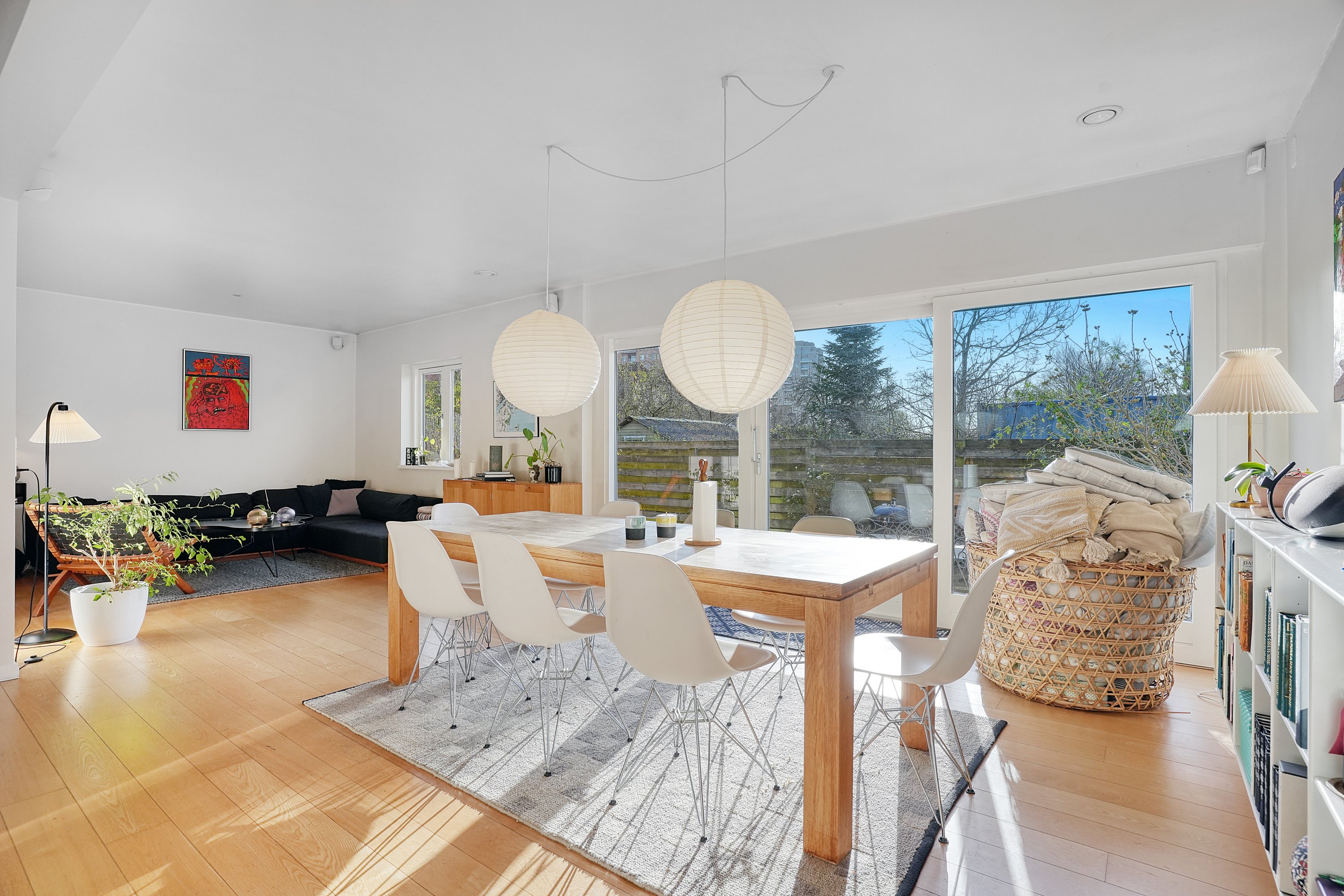 Fremhævet spisestue billede i fuldskærmstilstand. Billede af Løngangsgade 42, 3400 Hillerød