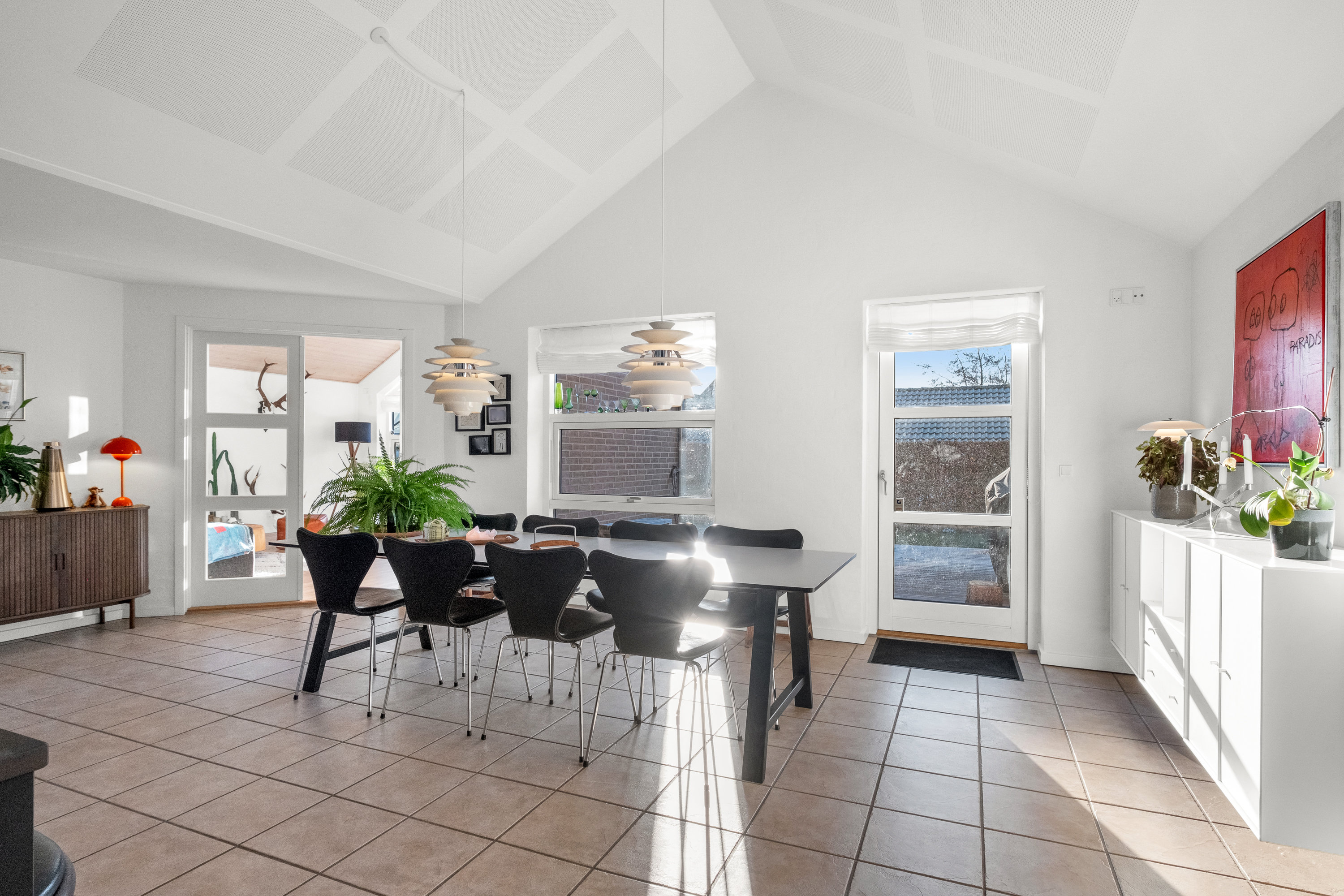 Fremhævet køkken alrum billede i fuldskærmstilstand. Billede af Asmusgårdsvej 114, 8520 Lystrup