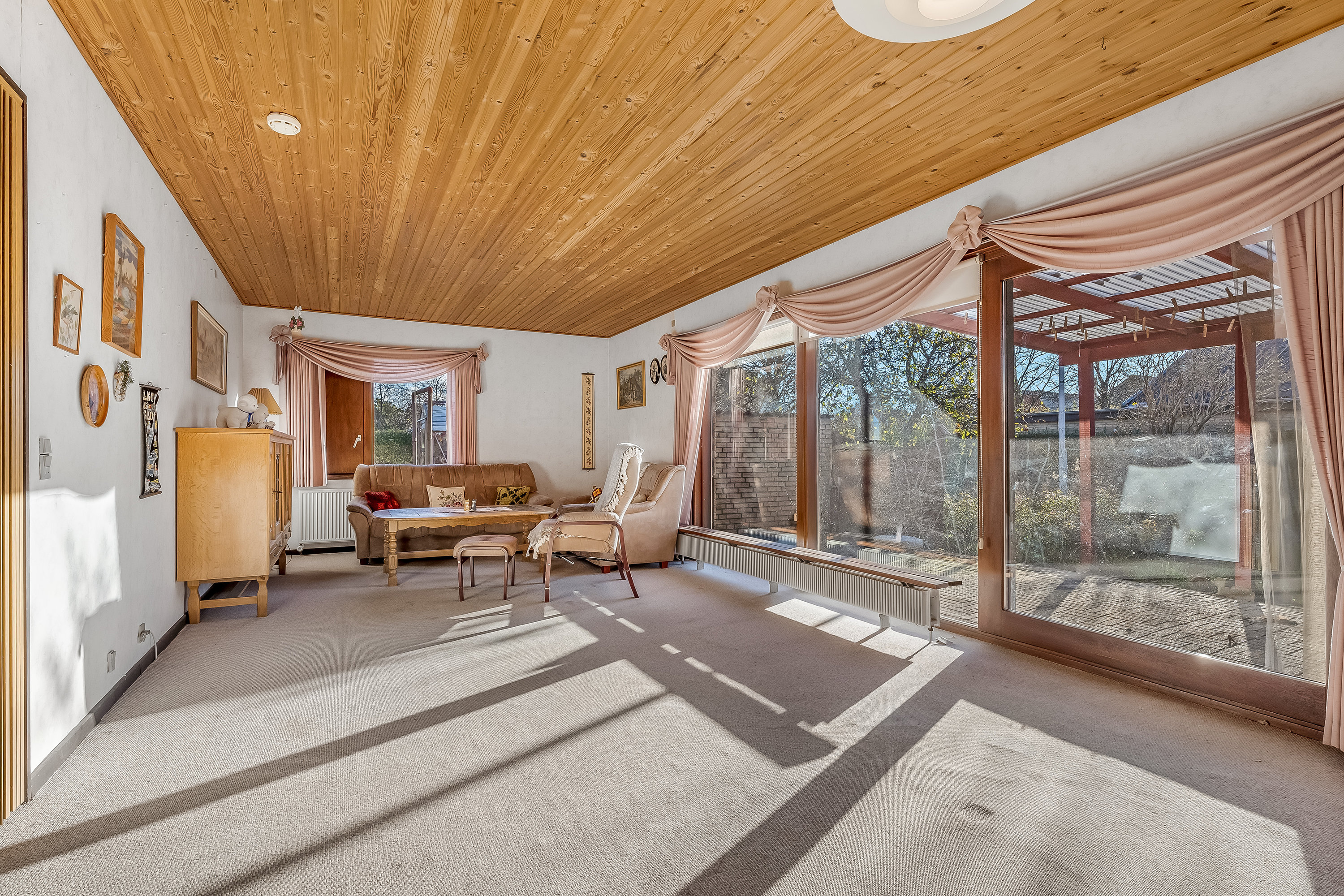 Fremhævet stue billede i fuldskærmstilstand. Billede af Rosnæsvej 47, 4900 Nakskov