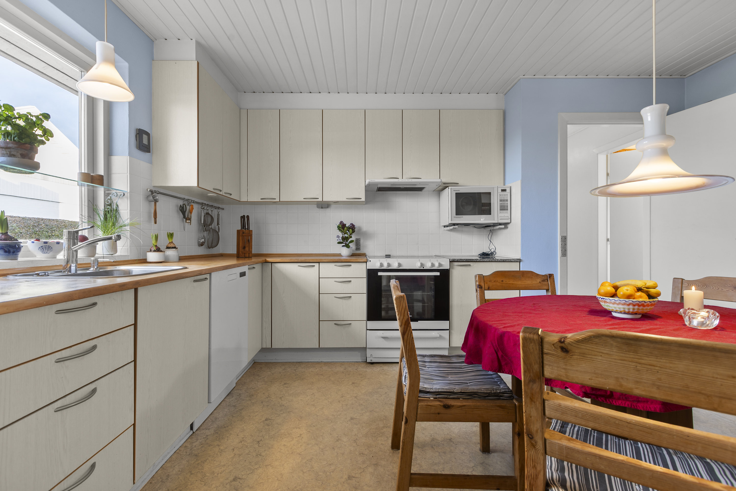 Fremhævet køkken billede i fuldskærmstilstand. Billede af Margrethevej 1, Ejby, 4070 Kirke Hyllinge