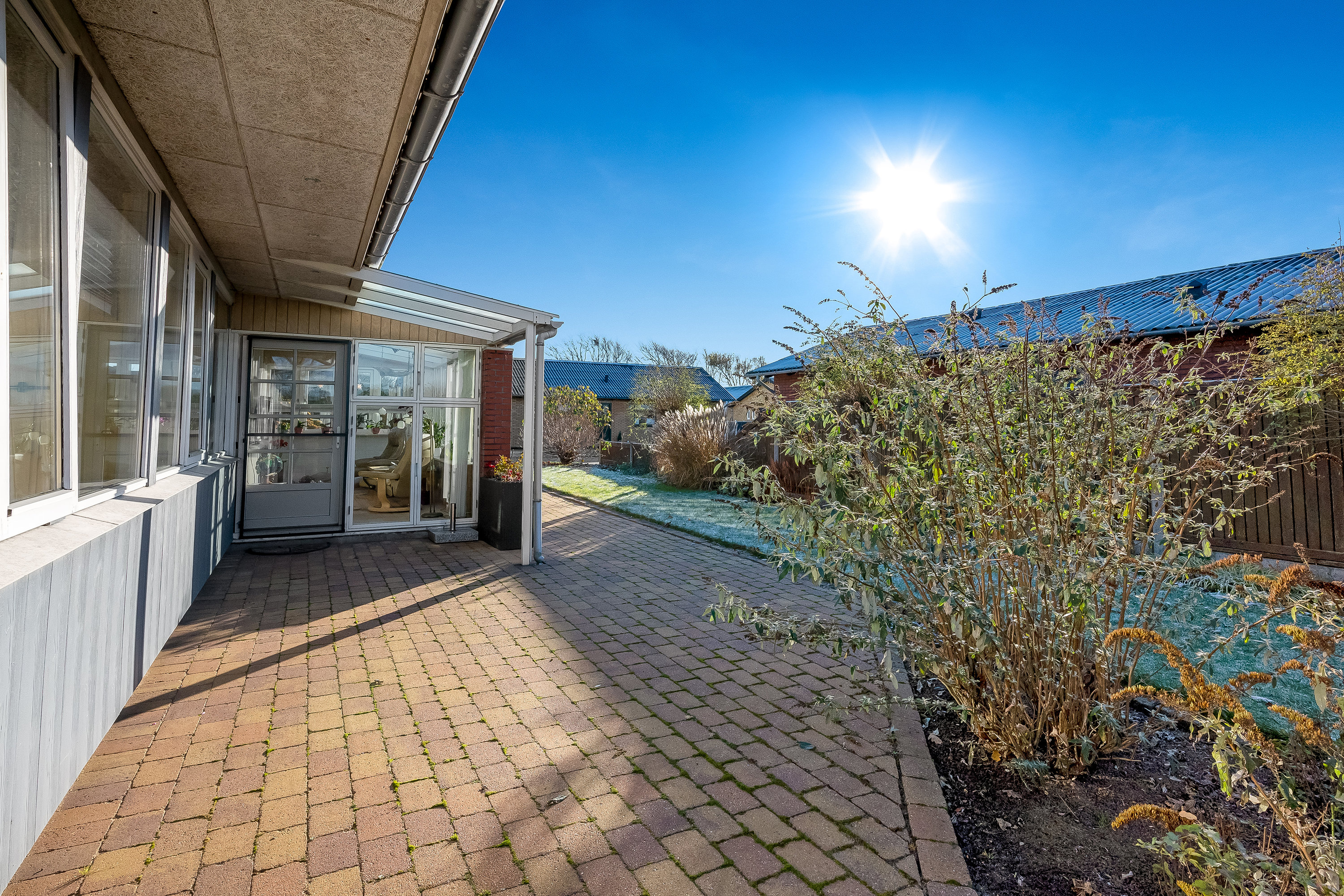 Fremhævet terrasse billede i fuldskærmstilstand. Billede af Stenshøj 6, 6950 Ringkøbing