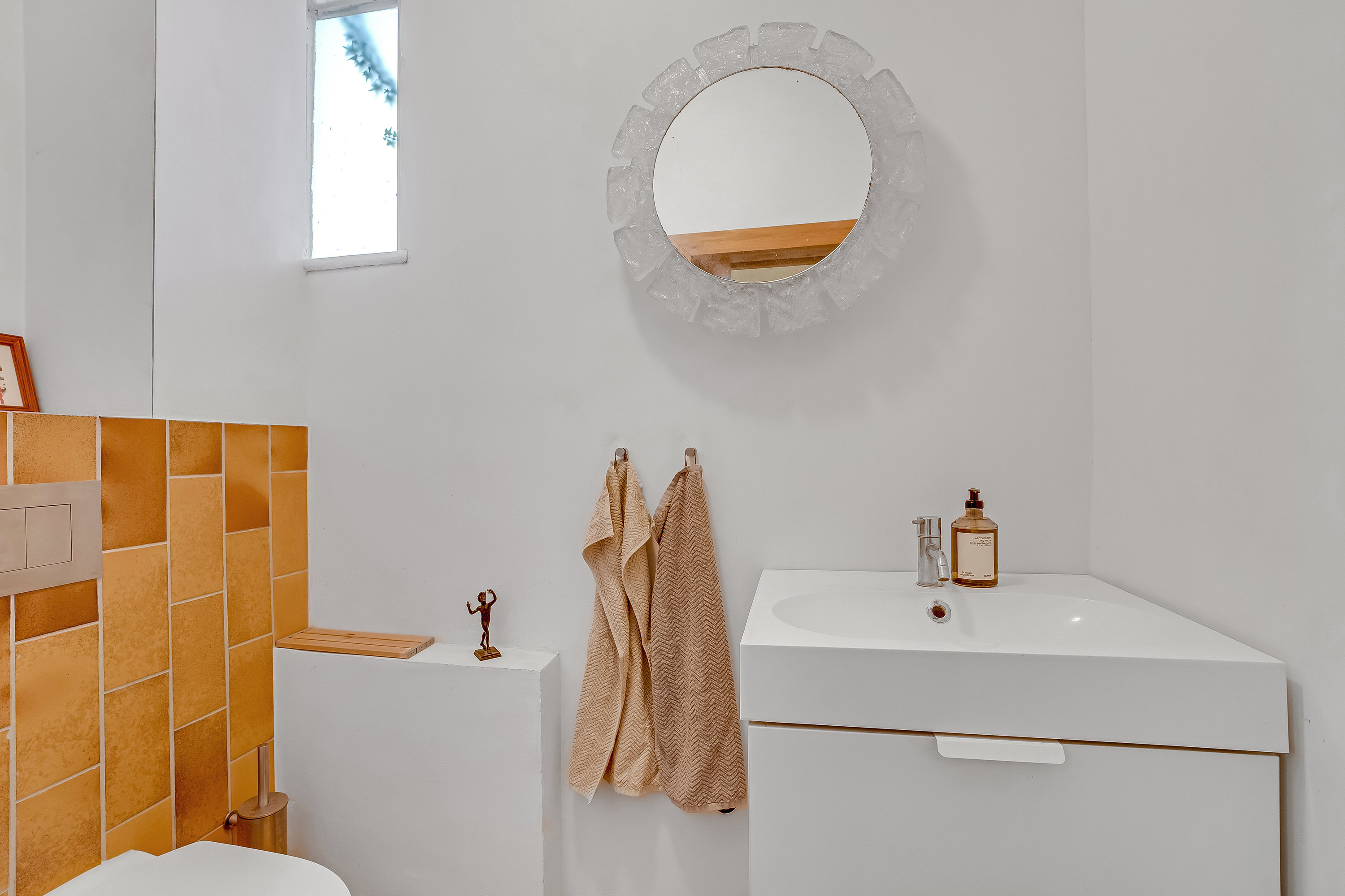 Fremhævet badeværelse billede i fuldskærmstilstand. Billede af Helgolandsgade 8, 4800 Nykøbing F