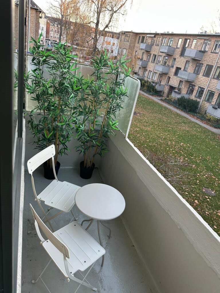 Fremhævet  billede i fuldskærmstilstand. Billede af Blidahpark 7, 1. th., 2900 Hellerup