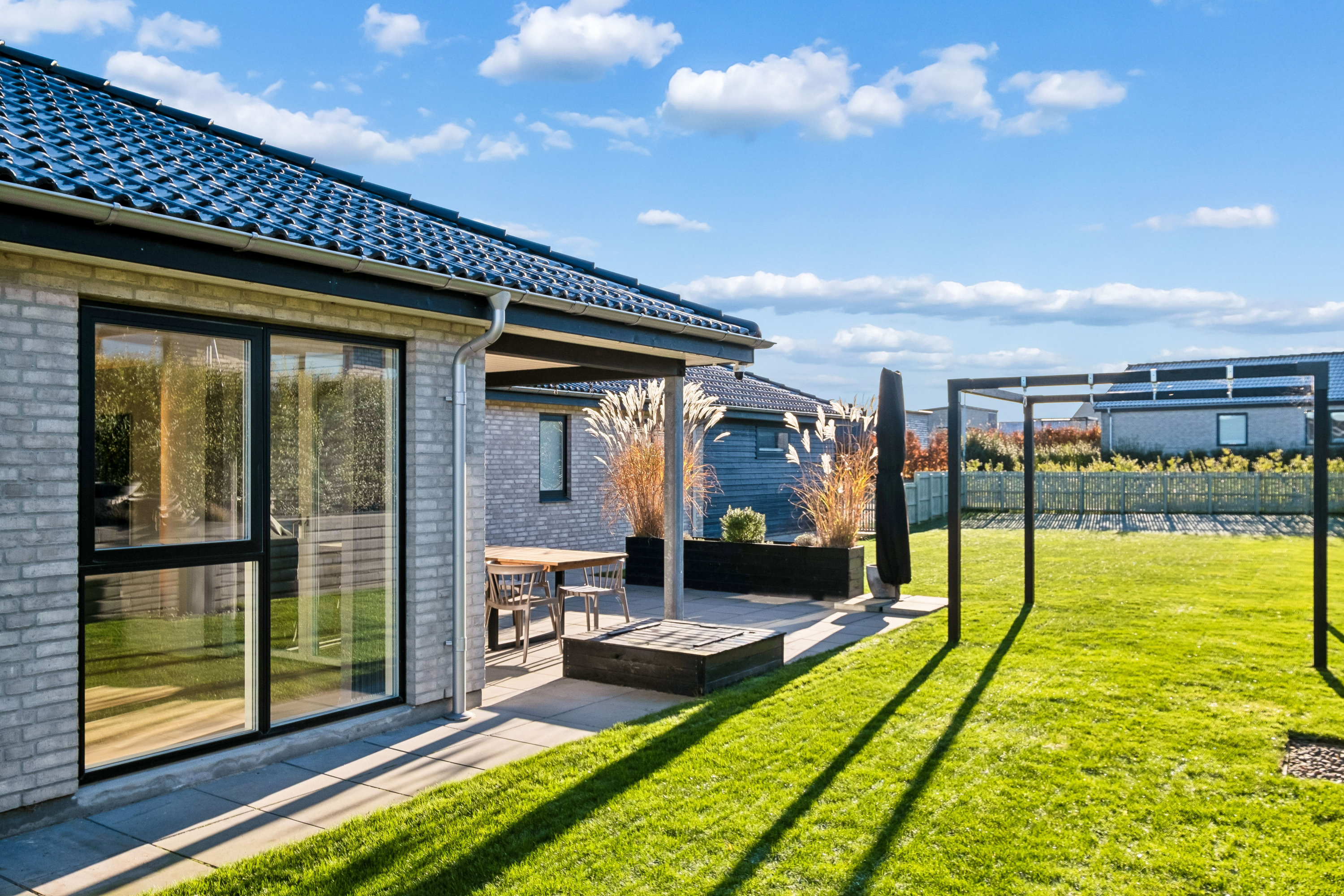 Fremhævet terrasse billede i fuldskærmstilstand. Billede af Druehylden 56, Østerhåb, 8700 Horsens