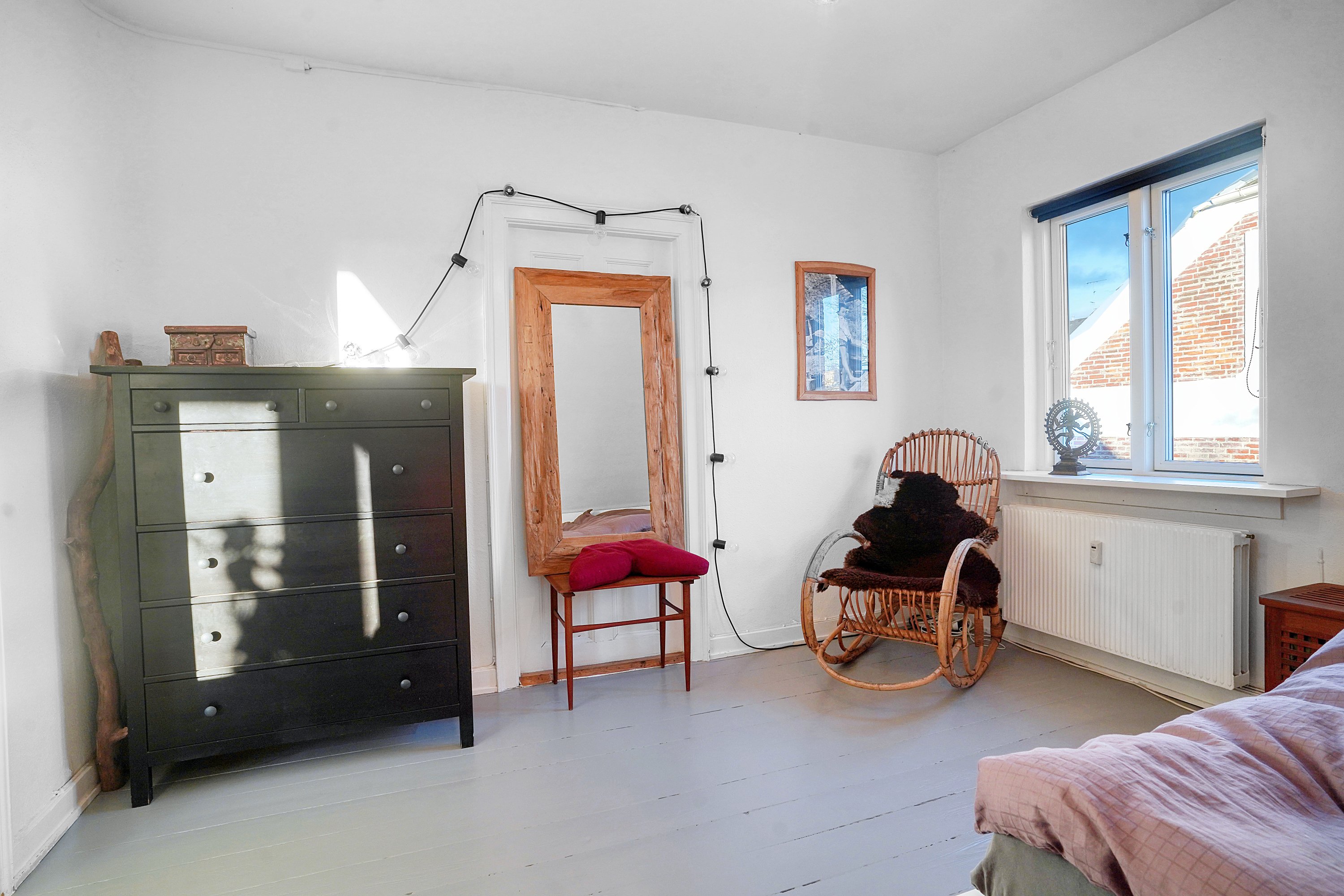 Fremhævet værelse billede i fuldskærmstilstand. Billede af Langesvej 15, 1., 3400 Hillerød