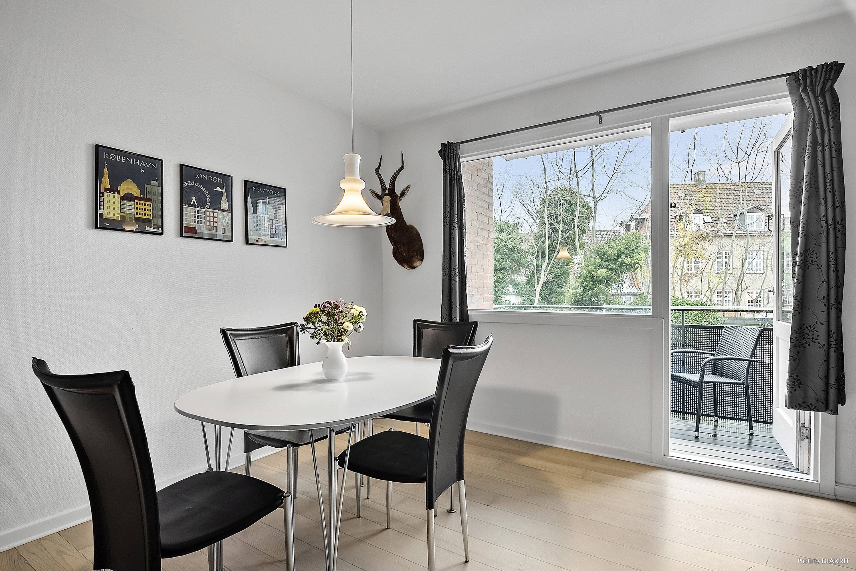 Fremhævet spisestue billede i fuldskærmstilstand. Billede af Strandpromenaden 4, st.. th., 4600 Køge