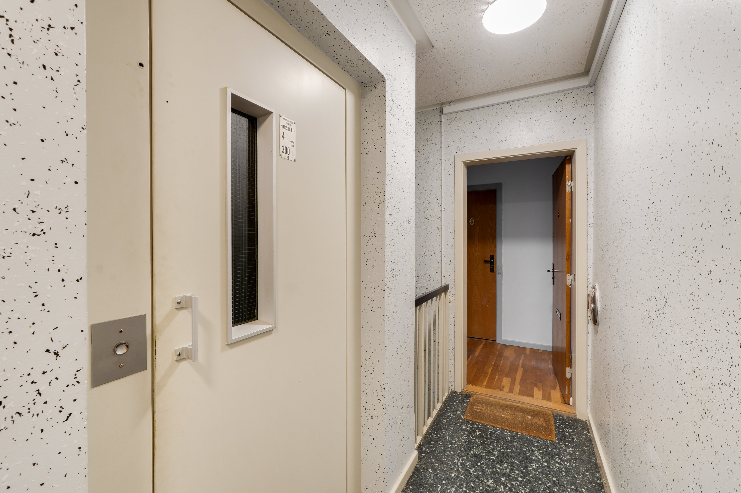 Fremhævet andet billede i fuldskærmstilstand. Billede af Vejlebrovej 76, 4. 1., 2635 Ishøj