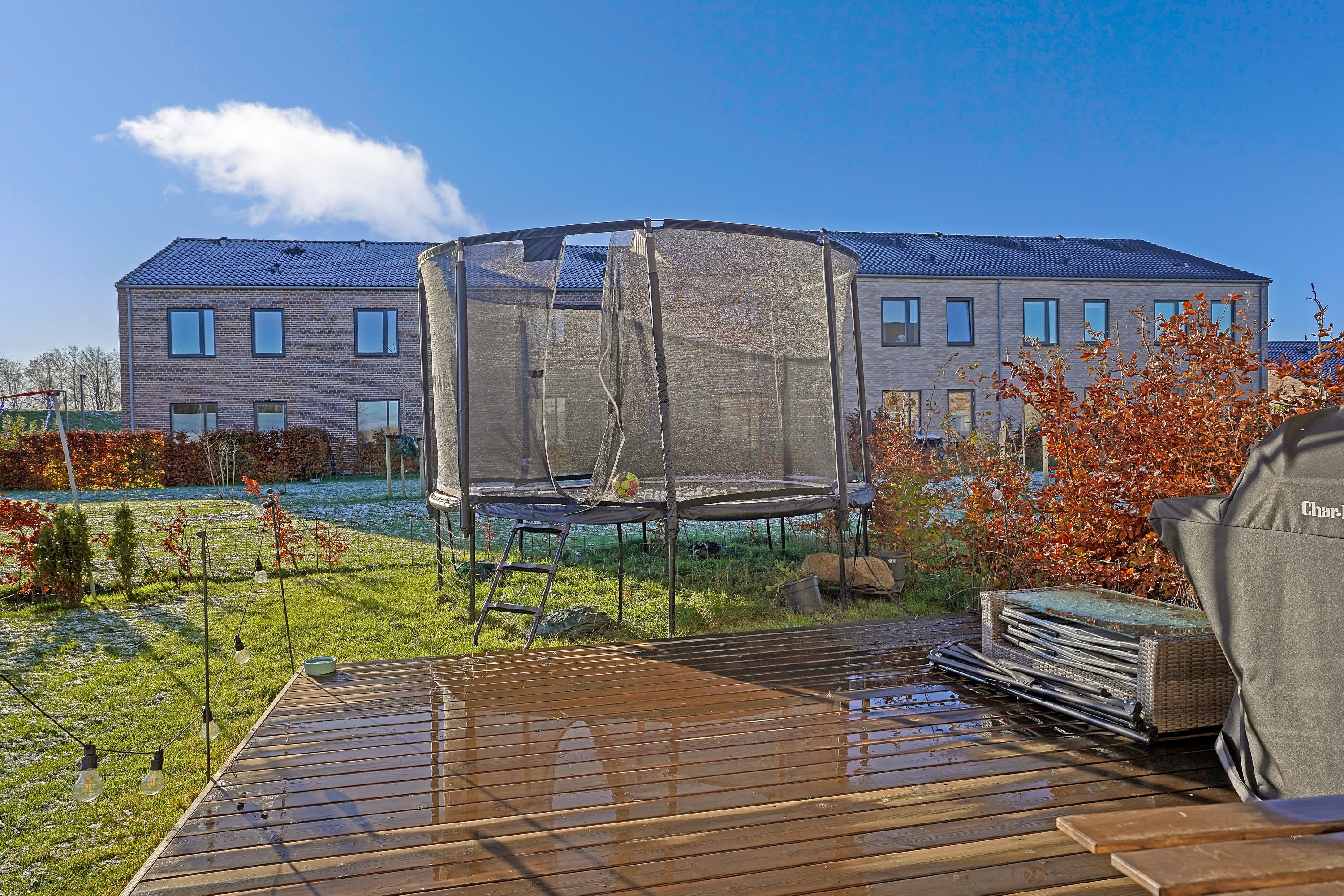 Fremhævet terrasse billede i fuldskærmstilstand. Billede af Cirkelbuen 91, 3400 Hillerød