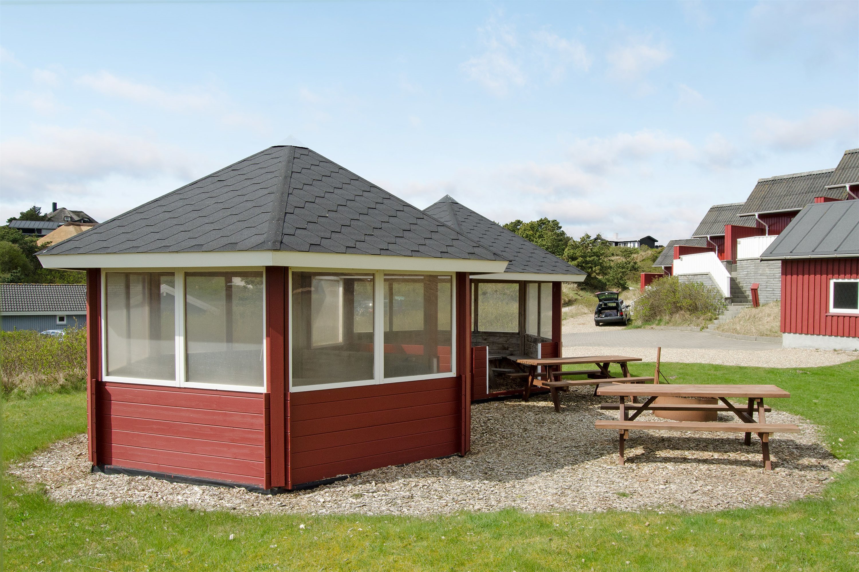 Fremhævet ejendommen billede i fuldskærmstilstand. Billede af Hjelmevej 15, 1. 15., Henne Strand, 6854 Henne