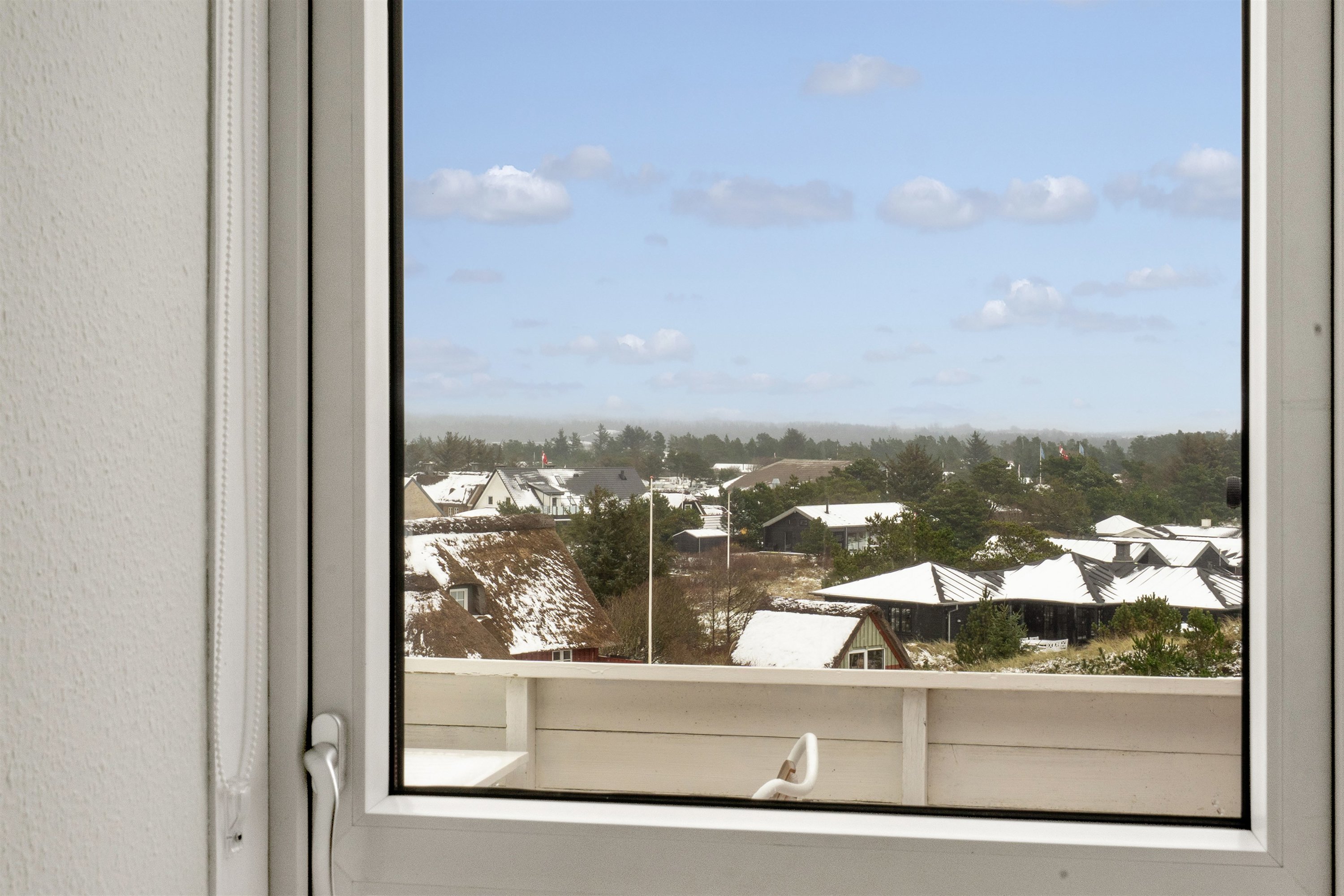 Fremhævet udsigt billede i fuldskærmstilstand. Billede af Hjelmevej 15, 1. 15., Henne Strand, 6854 Henne