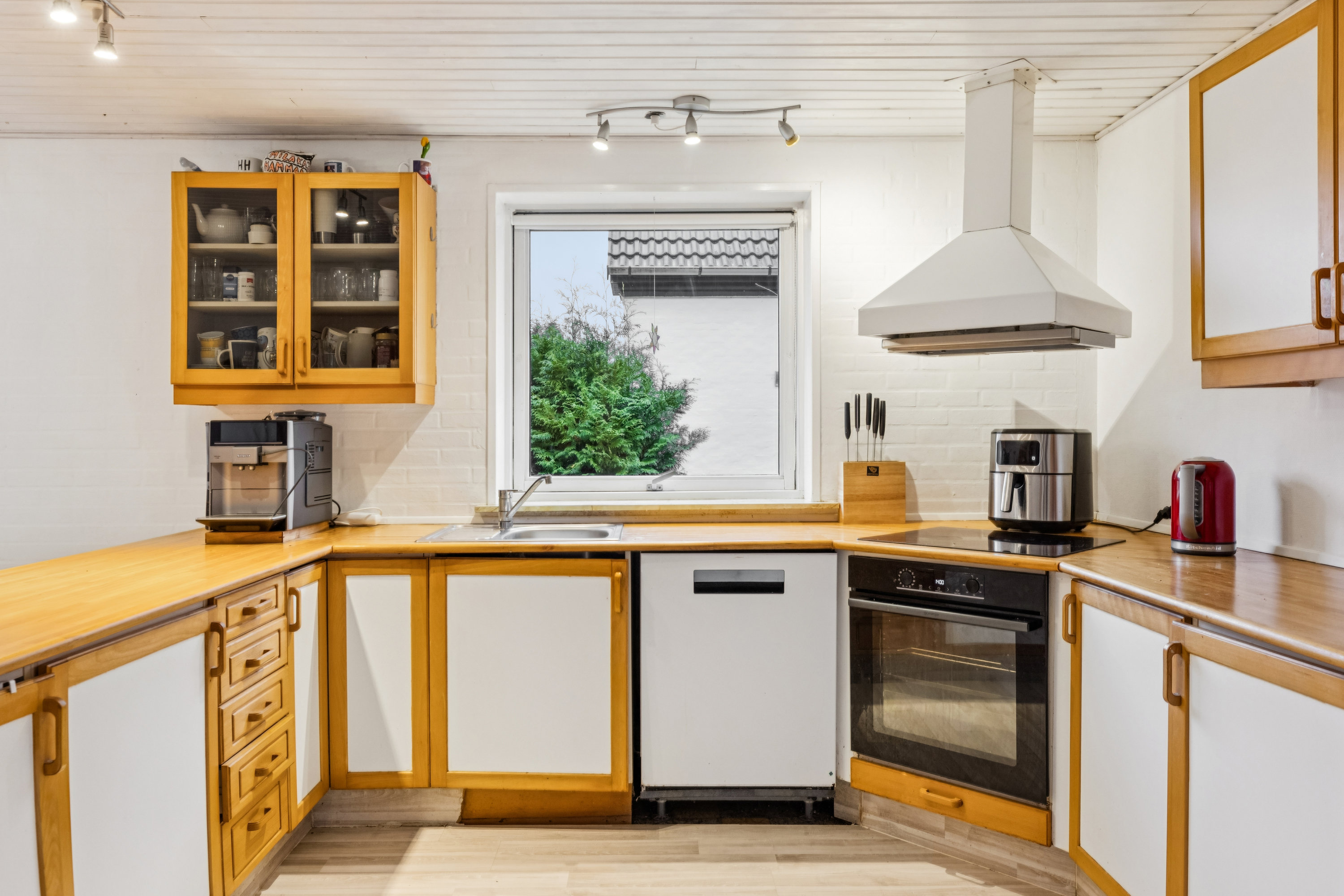 Miniaturebillede 1: køkken. Billede af Frøslevvej 24, 6330 Padborg