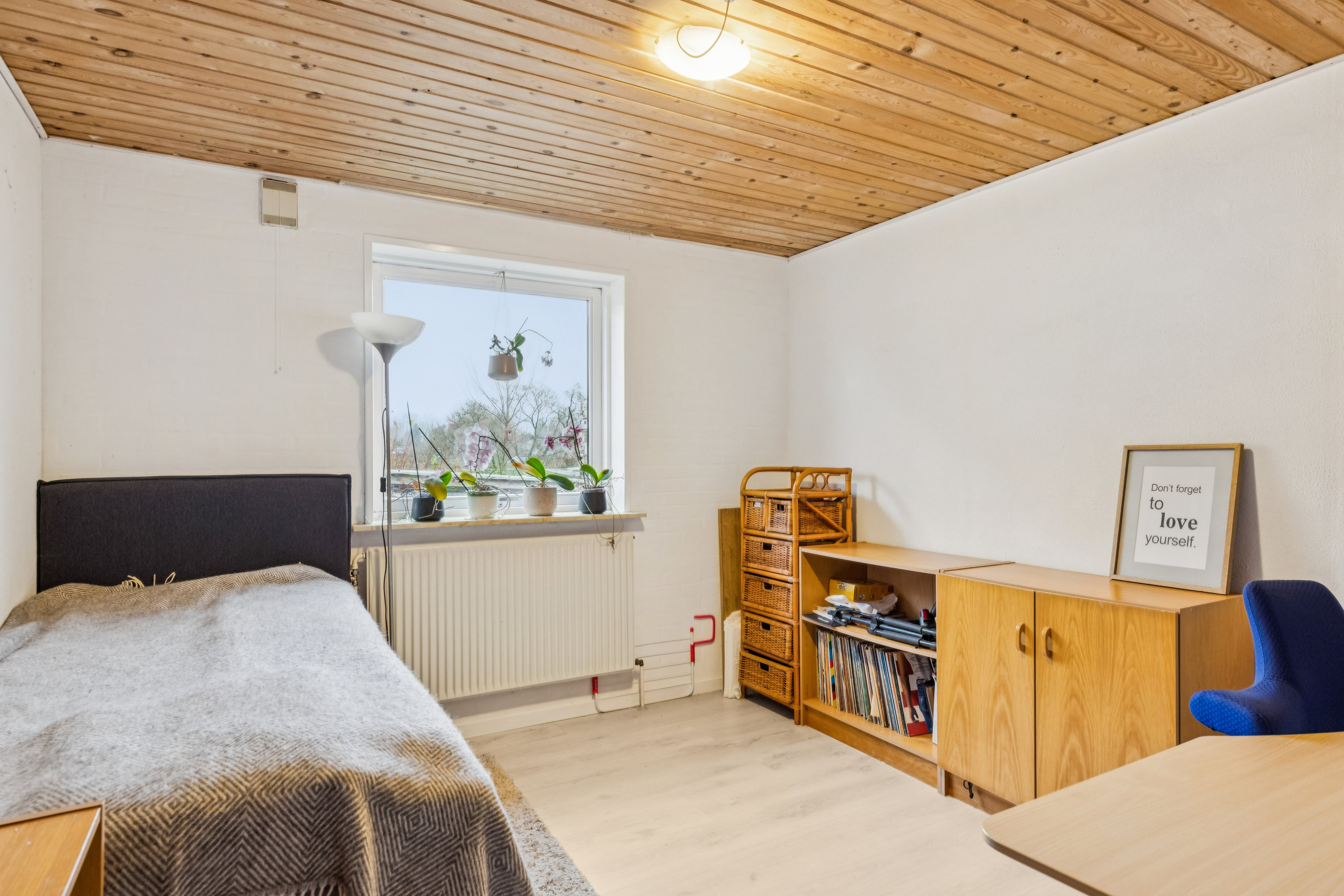 Fremhævet værelse billede i fuldskærmstilstand. Billede af Frøslevvej 24, 6330 Padborg