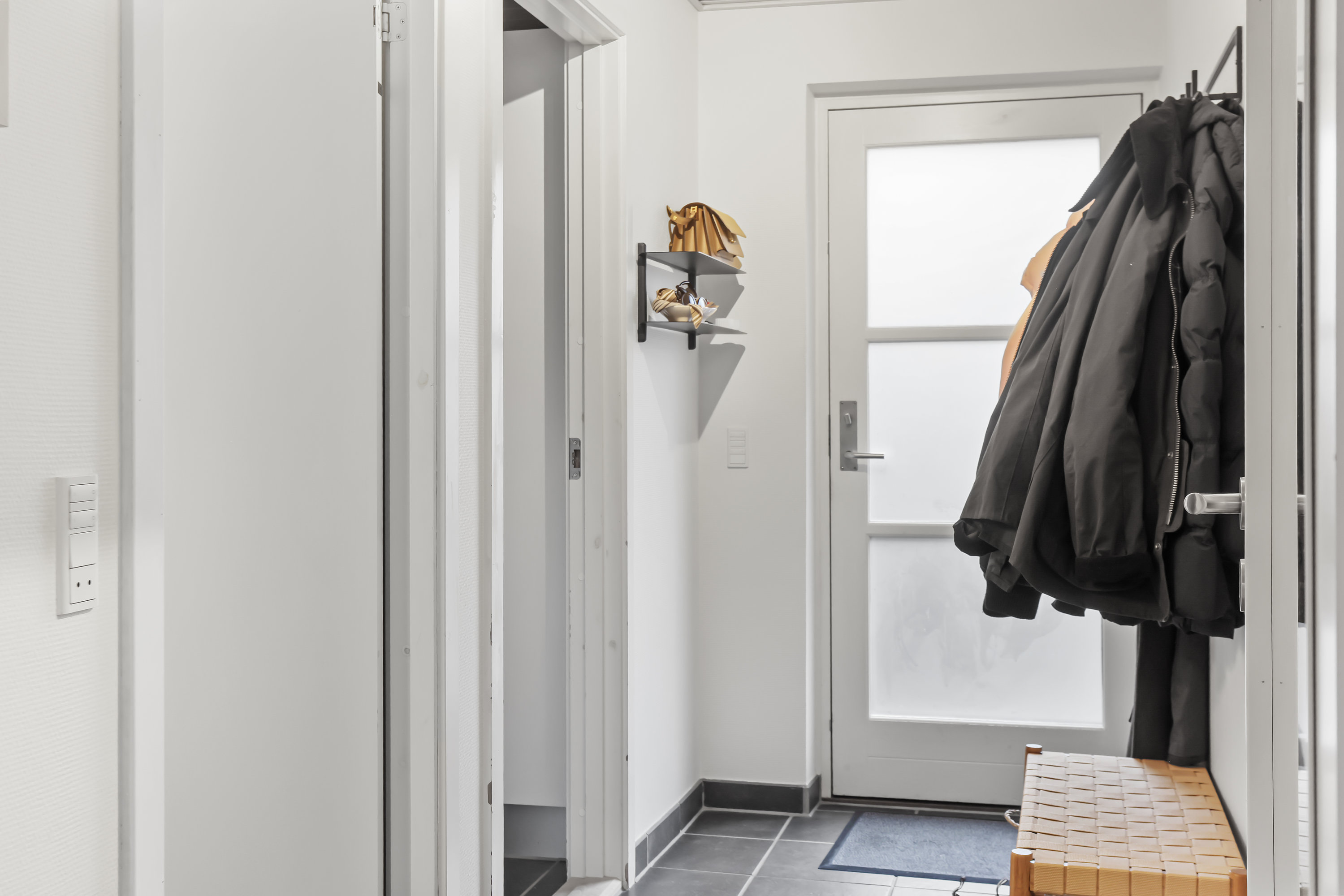 Fremhævet entré billede i fuldskærmstilstand. Billede af Hyrdebakken 80, 8800 Viborg