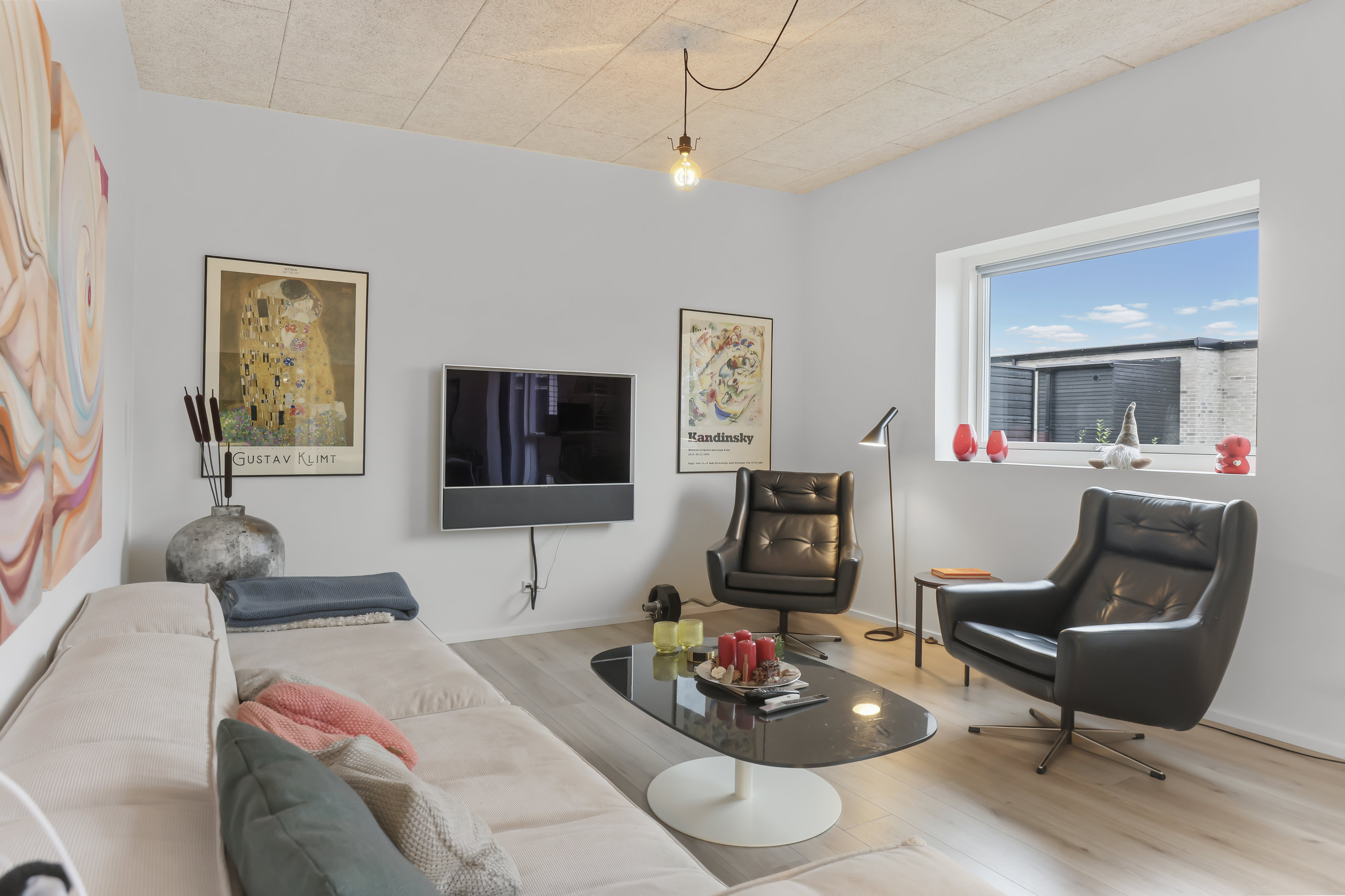 Fremhævet stue billede i fuldskærmstilstand. Billede af Skabermøllevej 29, 8800 Viborg