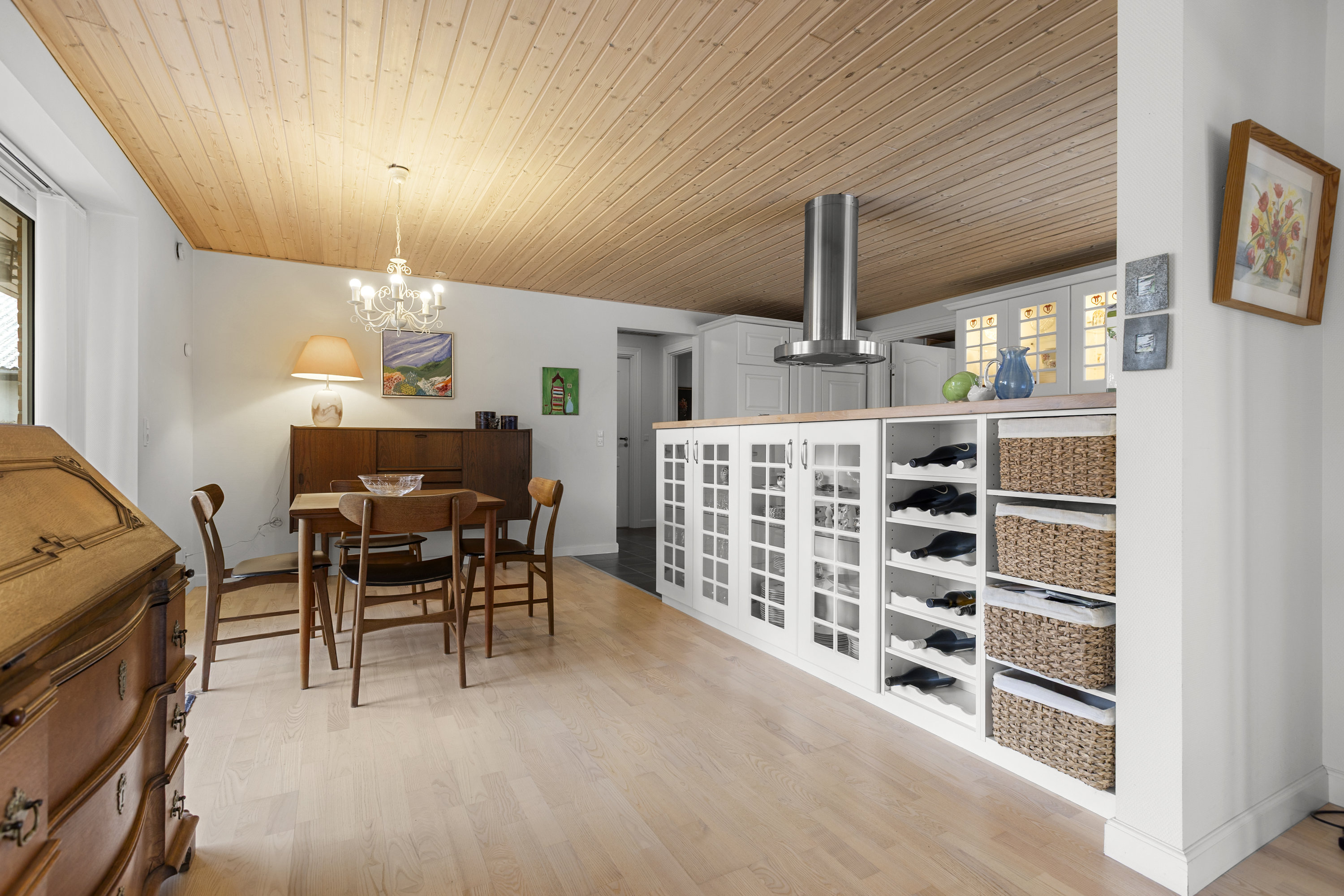 Fremhævet stue billede i fuldskærmstilstand. Billede af Ellebjergvej 27, 4450 Jyderup