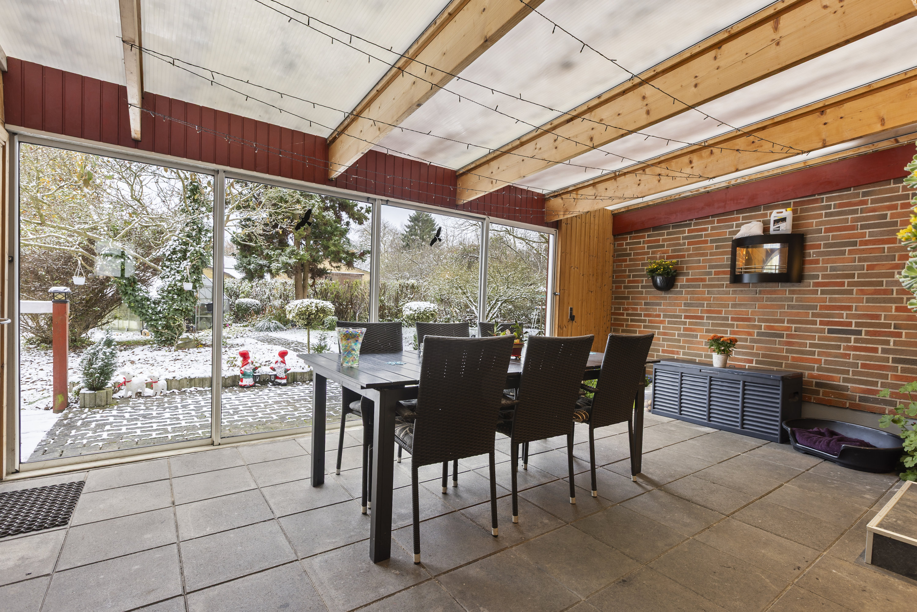 Fremhævet udestue billede i fuldskærmstilstand. Billede af Asmindrup 24, 4400 Kalundborg